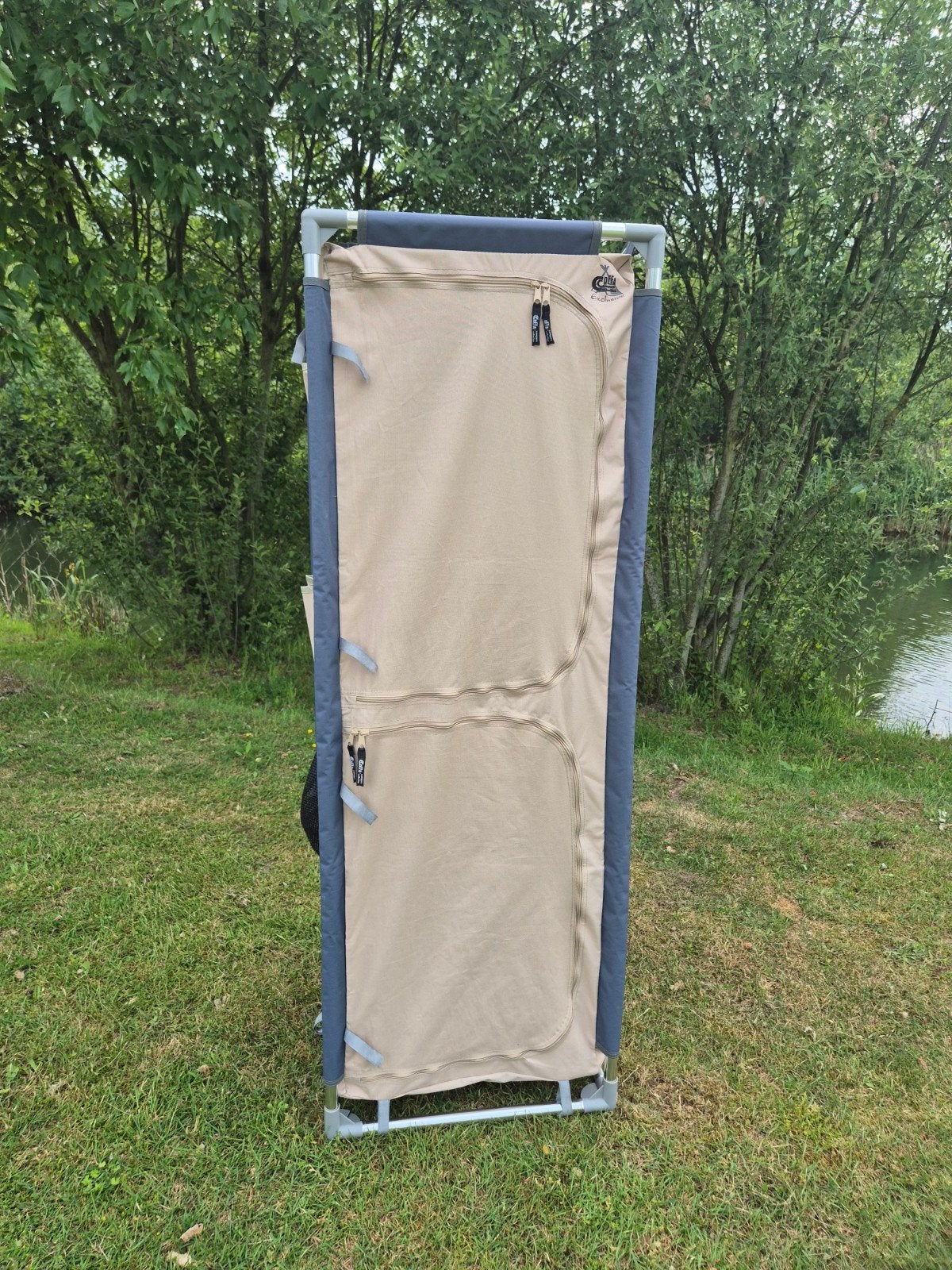 Defa Schuine Campingkast 165 cm hoog - Camper Collection, Ophalen