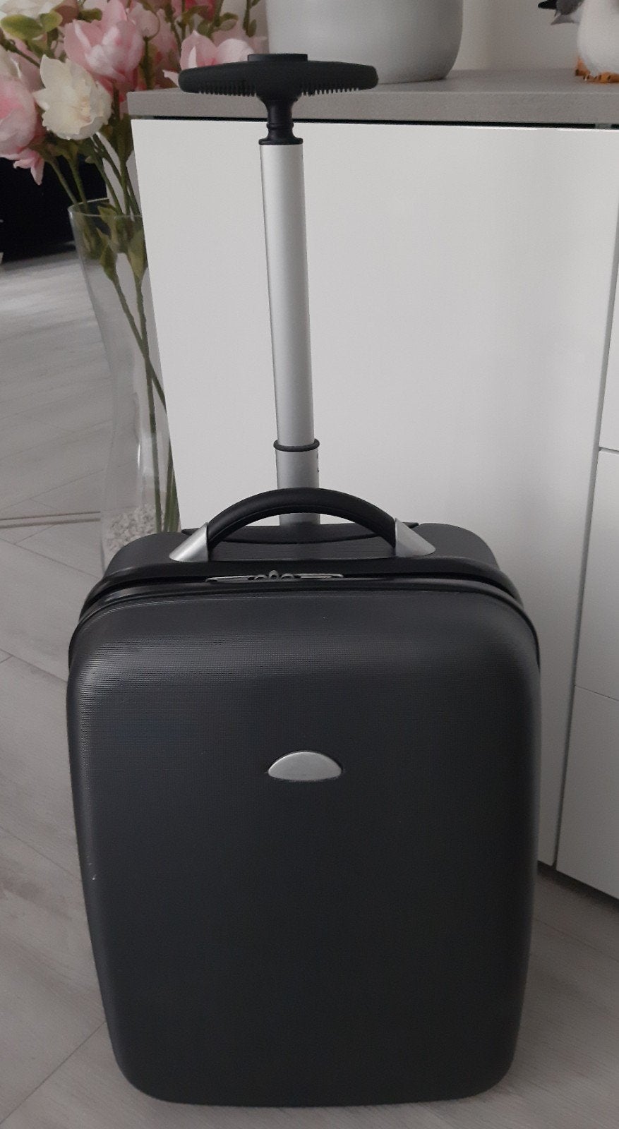 Compacte Handbagage Koffer met Uitschuifbare Handgreep, Wieltjes, Hard kunststof, Minder dan 50 cm, Ophalen of Verzenden