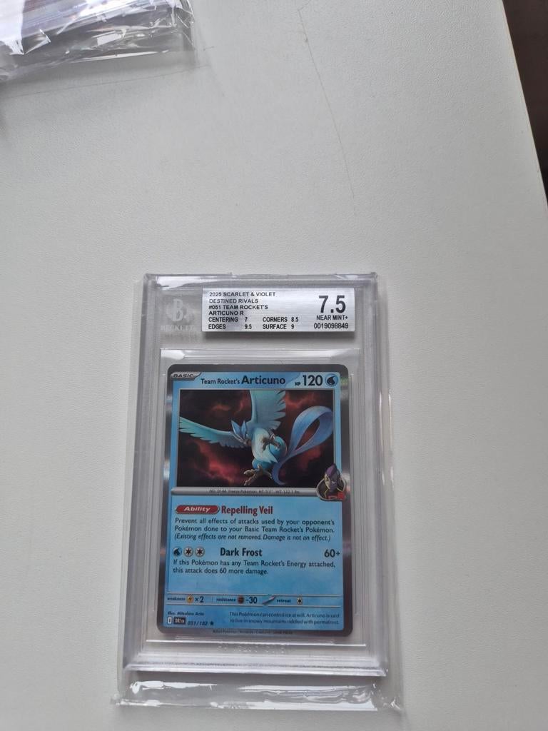 Articuno Pokémon kaart - Team Rocket's Articuno BGS 7.5, Ophalen of Verzenden, Zo goed als nieuw, Losse kaart
