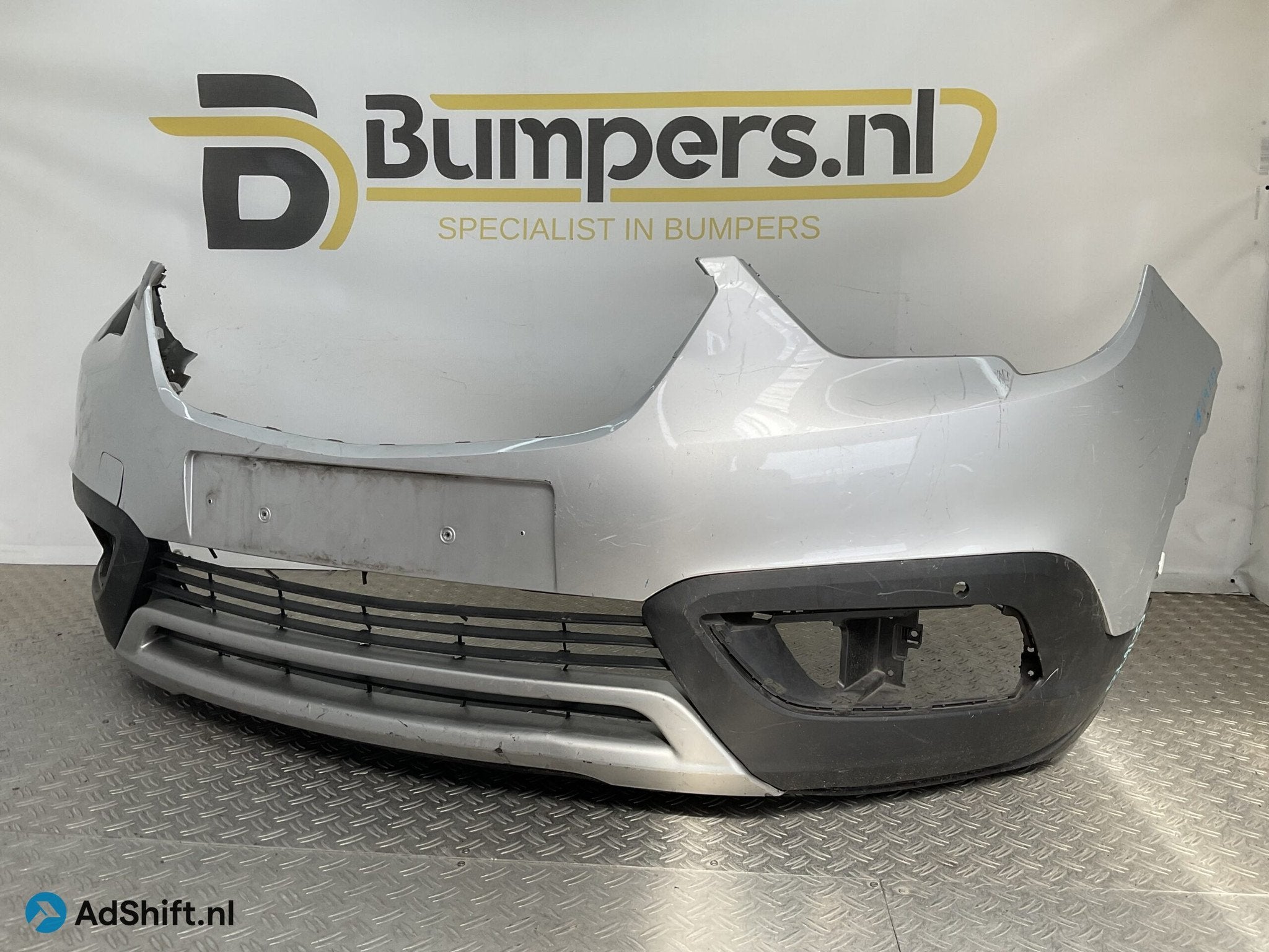 Bumper Opel Crossland 2016-2021 475498858 39097371 Voorbumpe, Auto-onderdelen, Bumper