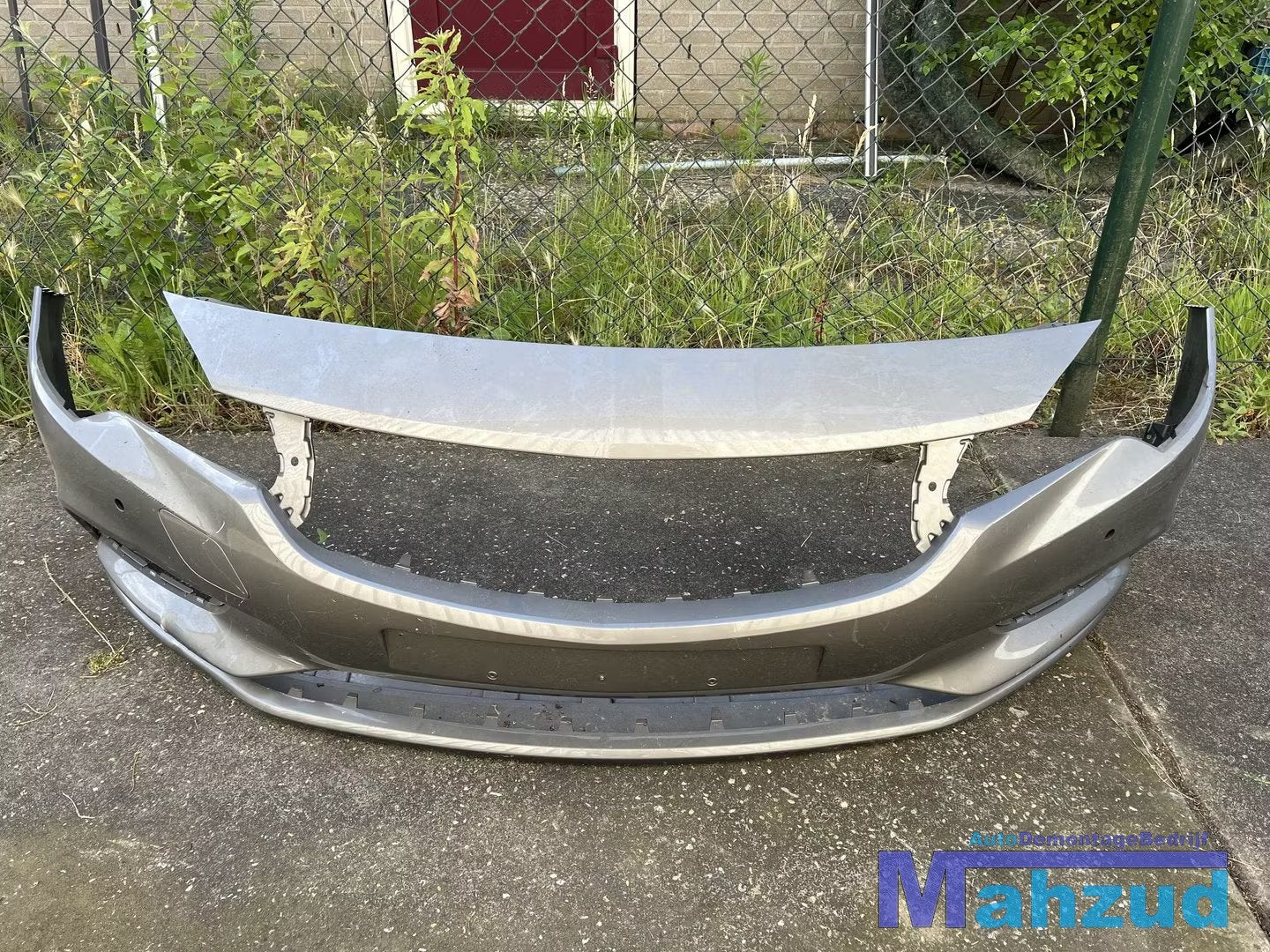 OPEL ASTRA K Brons bruin voorbumper 2015-2022, Auto-onderdelen, Gebruikt, Voor, Opel Automobile GmbH, Ophalen of Verzenden