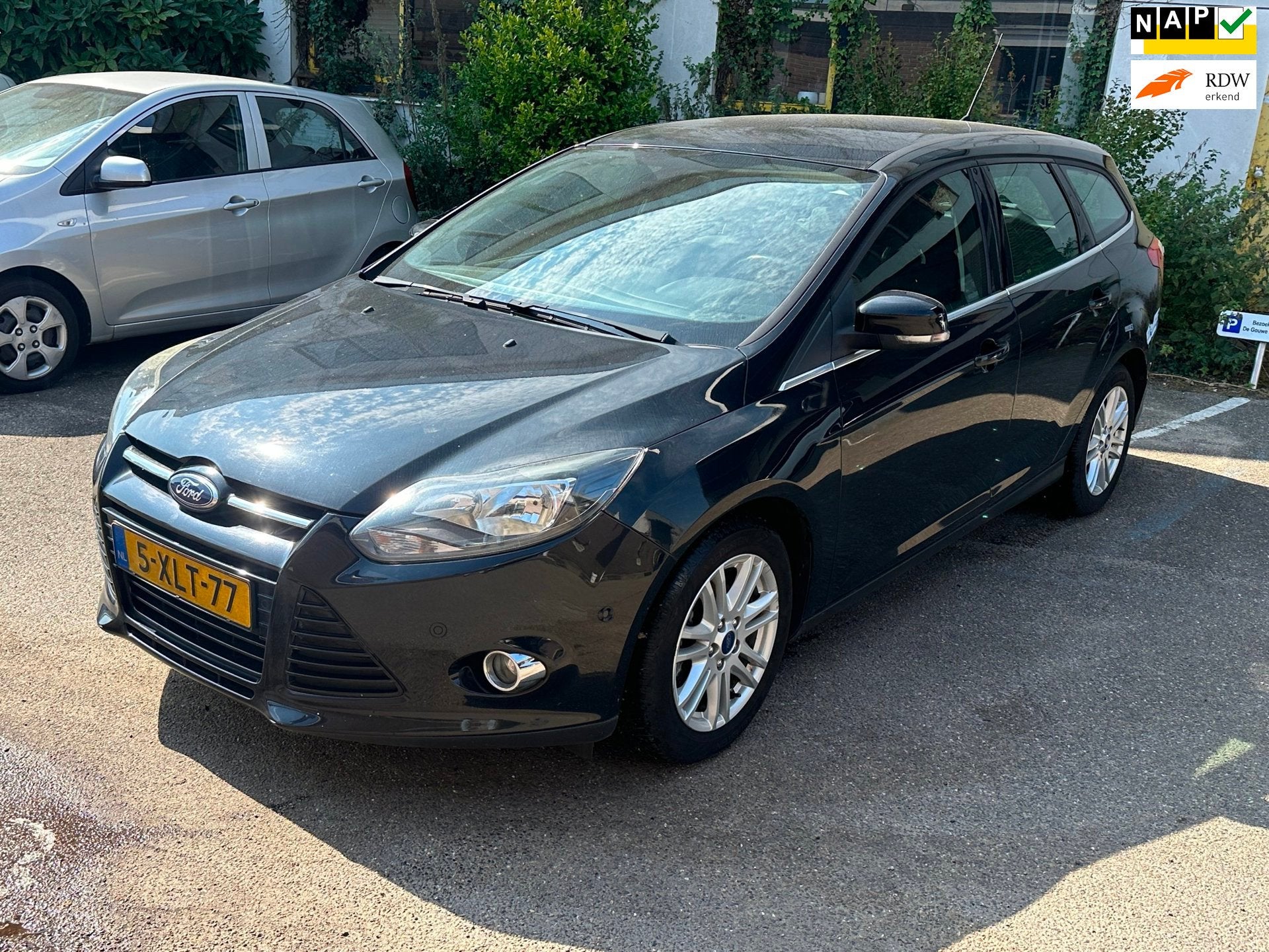 Ford Focus Wagon 1.0 EcoBoost Edition Plus/ 2de eigenaar, Auto's, Ford, Euro 5, Gebruikt, Zwart, Zwart