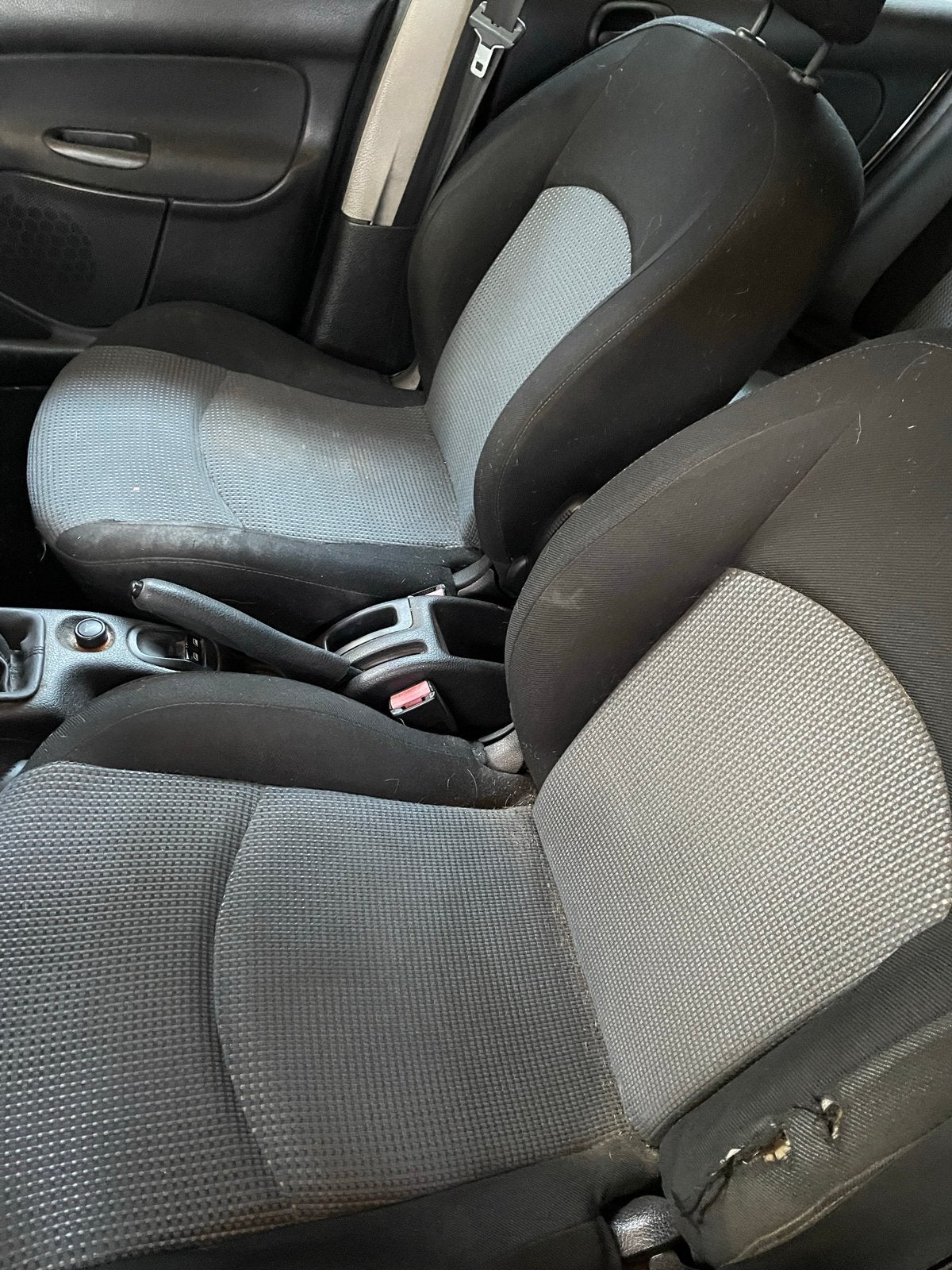 Peugeot 206 1.4 HDI SW X-line 2003 Zwart, Voorwielaandrijving, 1398 cc, 4 cilinders, 96 €/maand