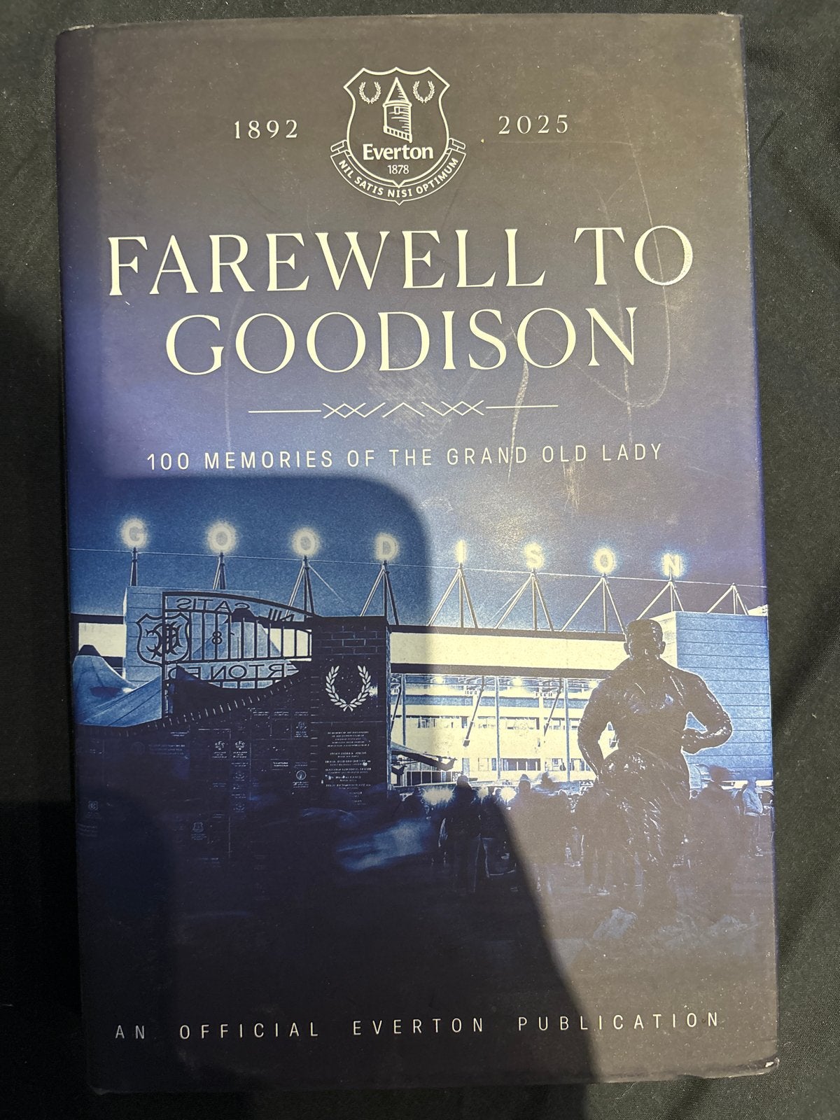 Afscheid van Goodison: 100 herinneringen aan Everton, Ophalen of Verzenden, Zo goed als nieuw, Europa overig