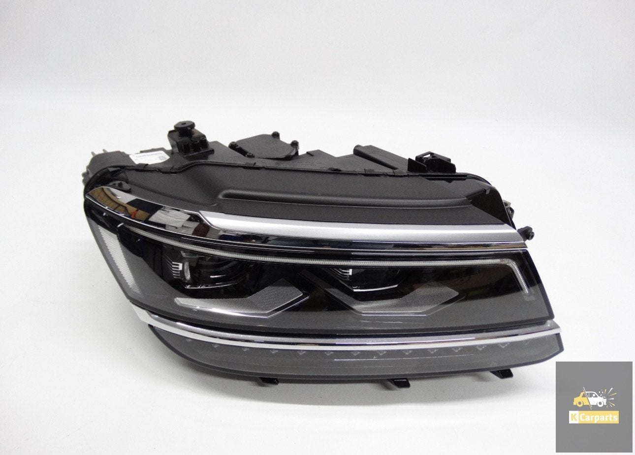 VW Tiguan II Allspace rechts Koplamp Full LED 5NN941082f, Gebruikt, Volkswagen, Volkswagen AG, Berliner Ring 2
38440  Wolfsburg, DE