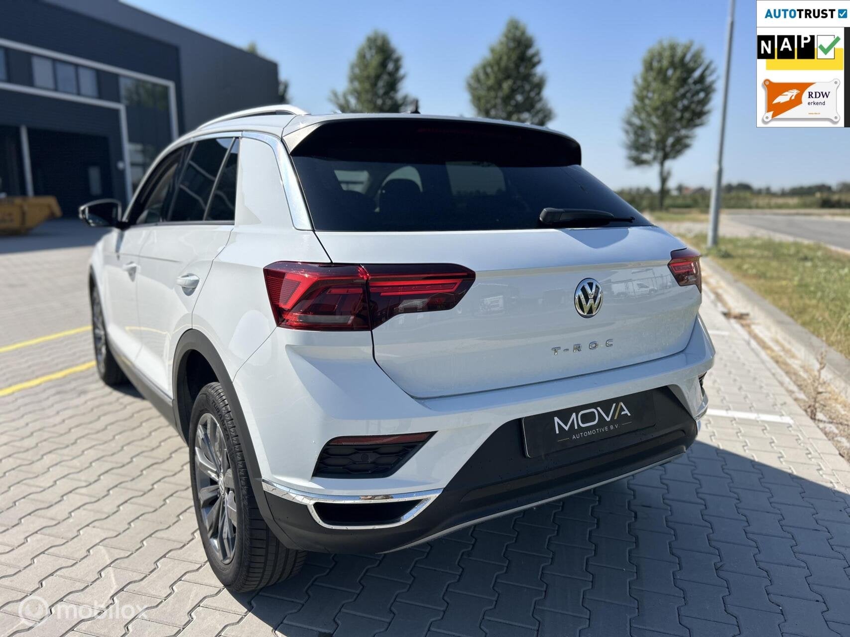 Volkswagen T-Roc 1.5 TSI Sport Business R|DSG|CRUISE CONTR|, Auto's, 1498 cc, 4 cilinders, 150 pk, Bedrijf