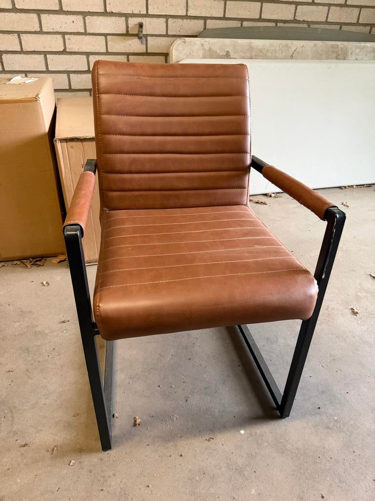 Set van 8 NIEUWE cognacbruine eetkamerstoelen met armleuning, Huis en Inrichting, Bruin, Ophalen of Verzenden, Zo goed als nieuw