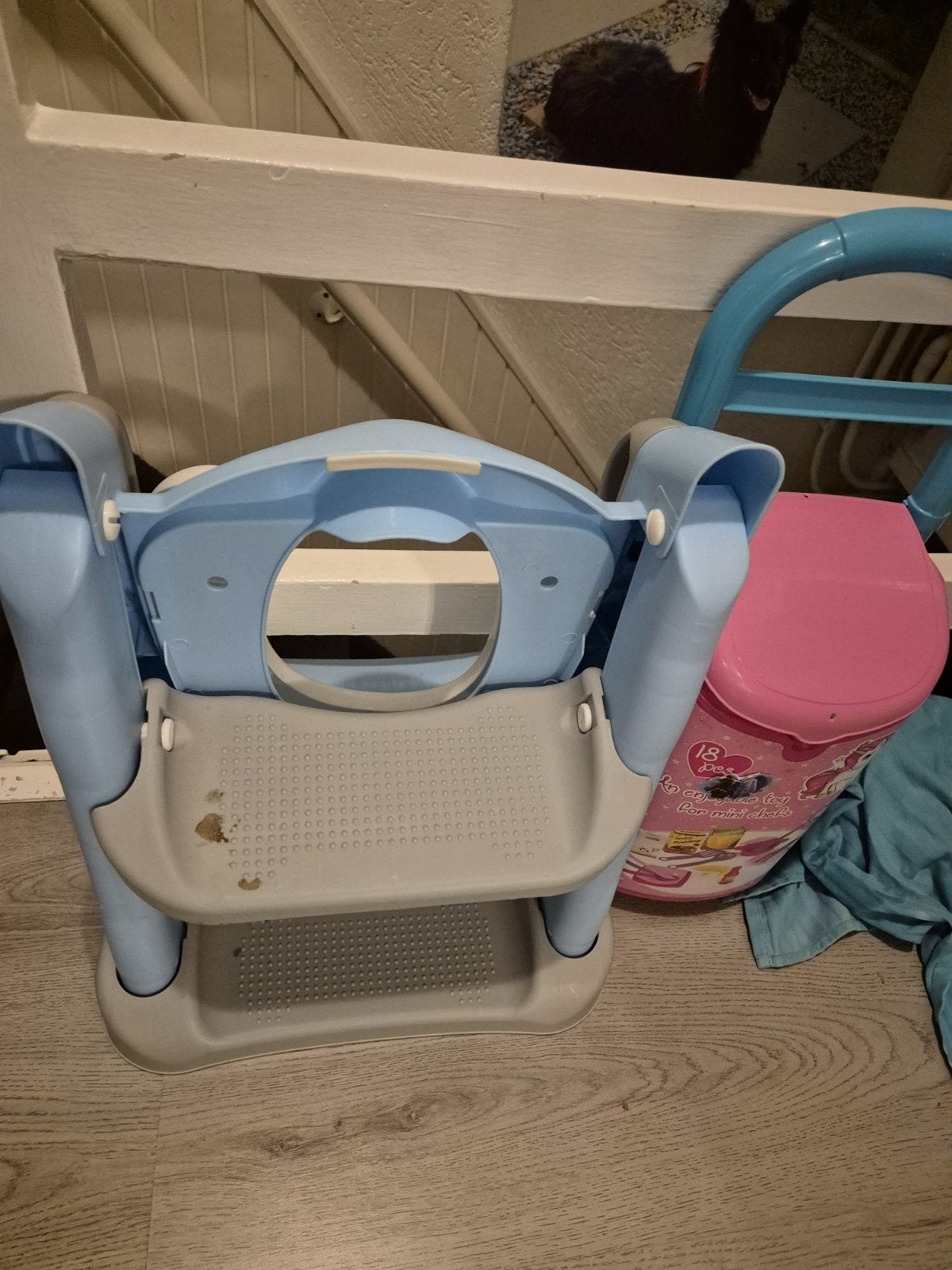 Blauwe kinder wc-bril verkleiner met opstapje, Ophalen, Gebruikt