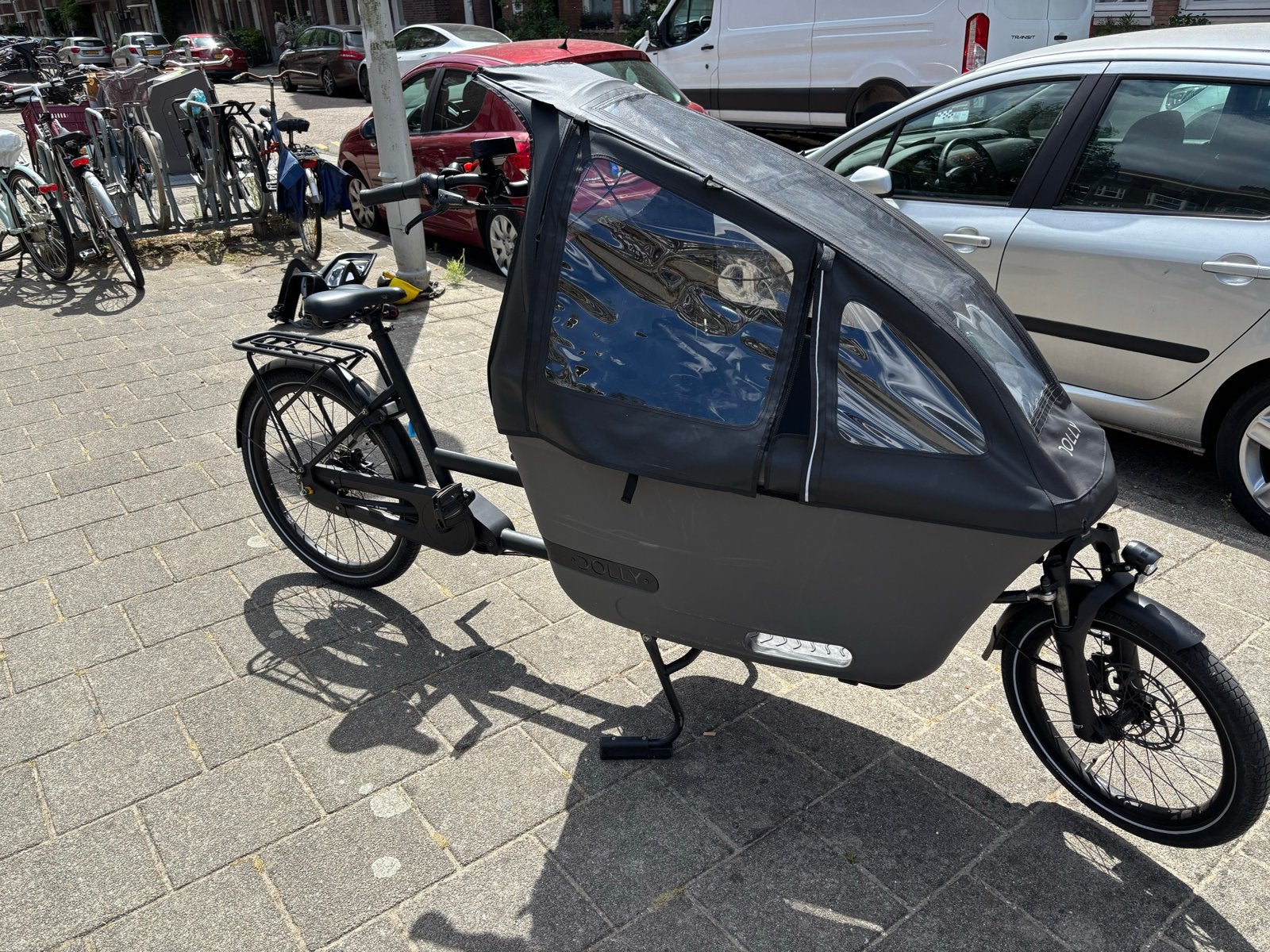 Dolly Joy Bakfiets - Black Graphite, Fietsen en Brommers, Fietsen | Bakfietsen, Elektrisch, Zo goed als nieuw, 2 kinderen, Schijfrem