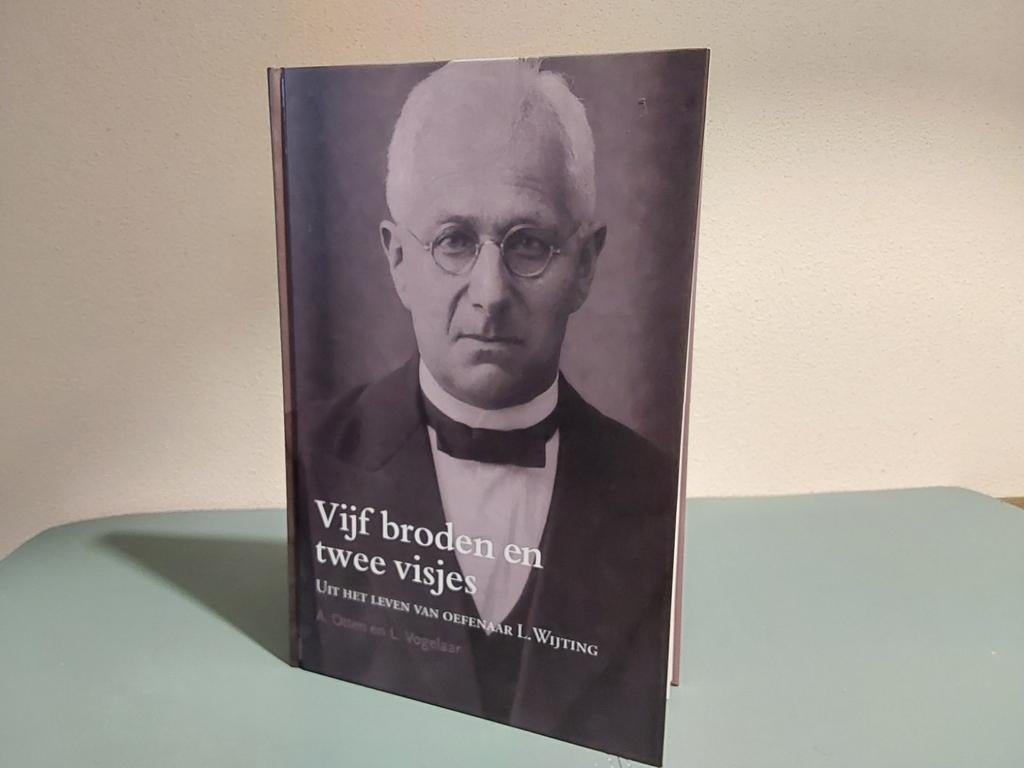 Vijf broden en twee visjes: l. Wijting oefenaar Ger. gem., Boeken, Godsdienst en Theologie, Ophalen of Verzenden