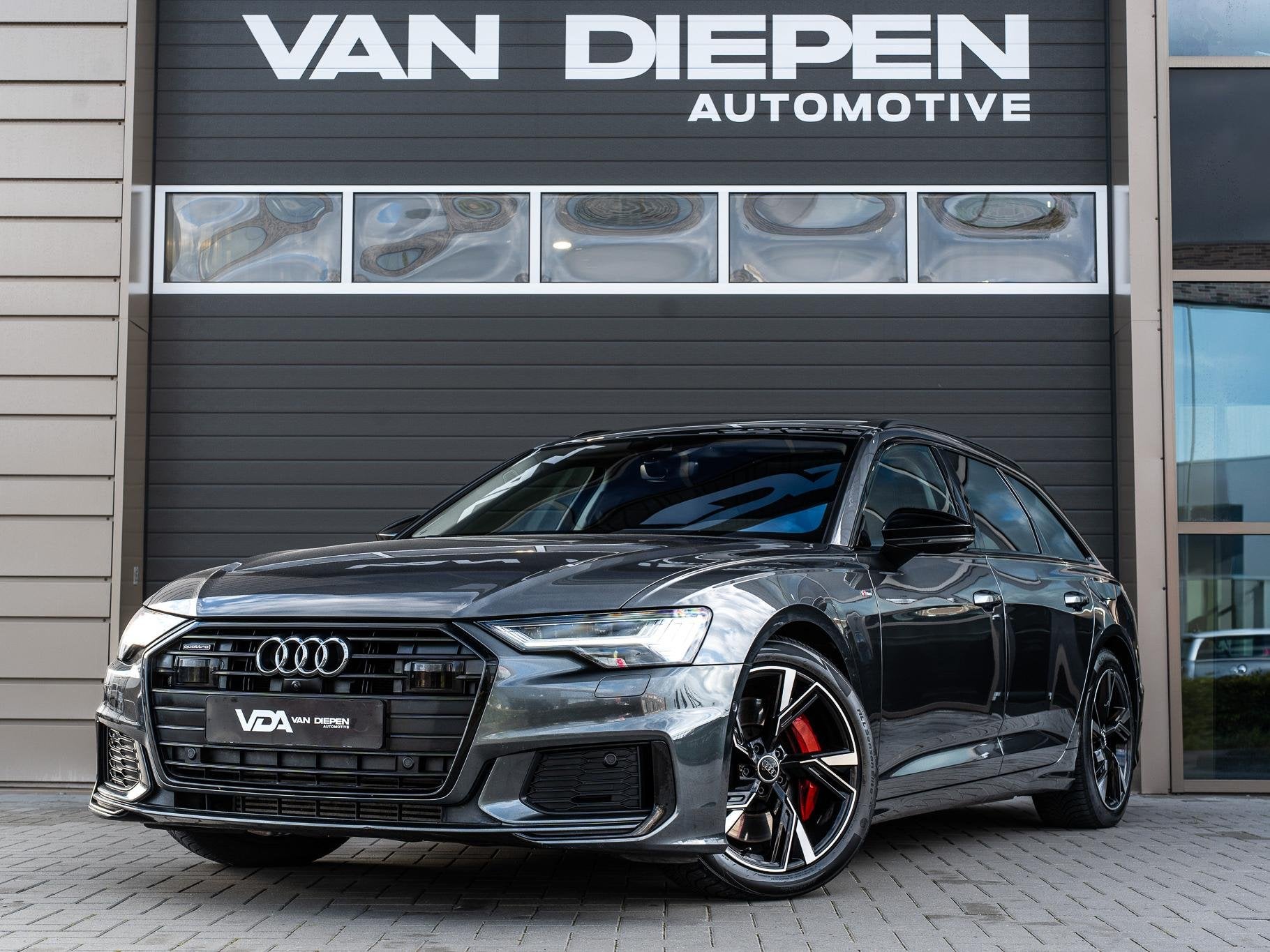 Audi A6 C8 Avant 55 TFSI e quattro Pro Line S Competition 18, Auto's, Dealer onderhouden, Gebruikt, 4 cilinders, Vierwielaandrijving