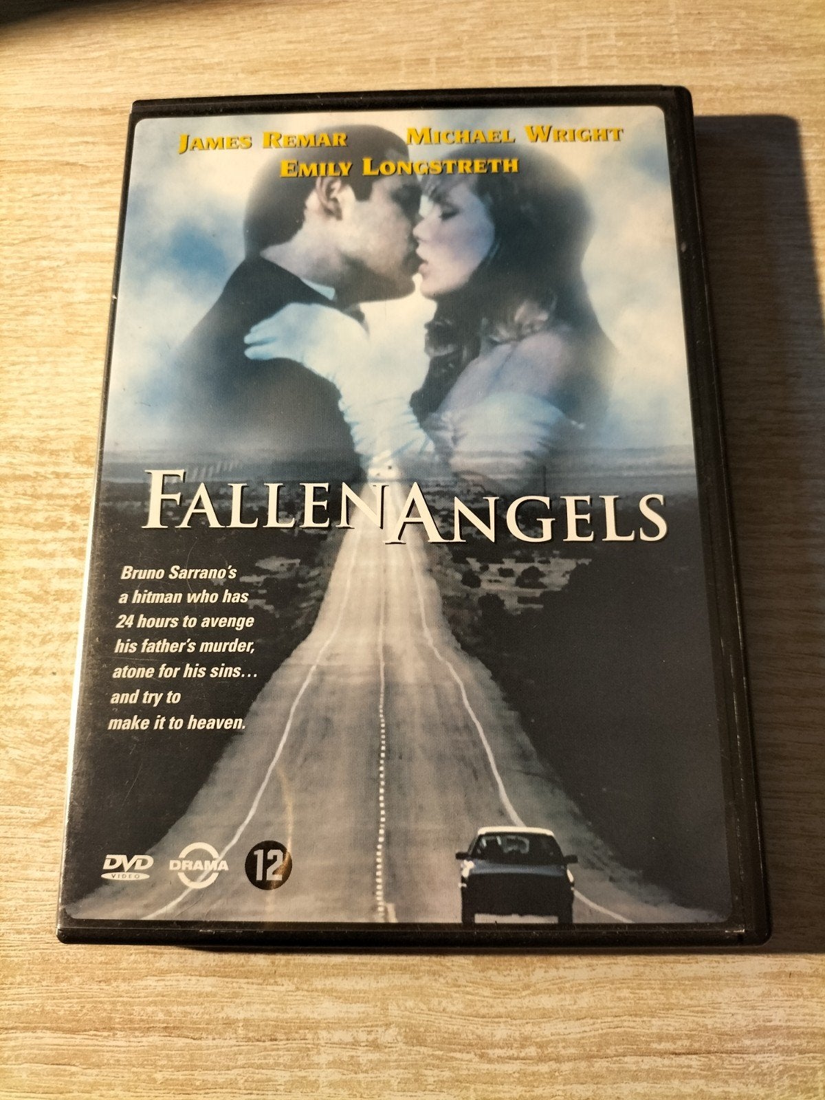 Fallen angels, Ophalen of Verzenden