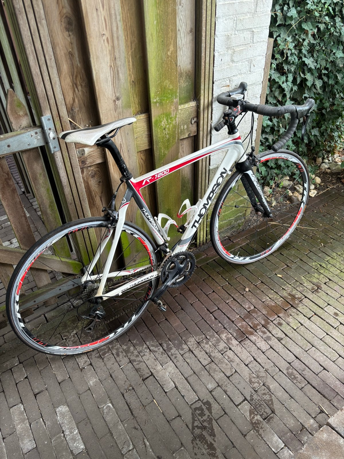 Thompson racefiets met Shimano 105 afmontage, Fietsen en Brommers, Fietsen | Racefietsen, Gebruikt, Aluminium, Overige maten, Meer dan 20 versnellingen