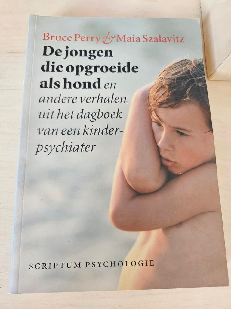 De jongen die opgroeide als hond - Bruce Perry, Boeken, Ophalen of Verzenden, Gelezen, Ontwikkelingspsychologie, Bruce Perry & Maia Szalavitz