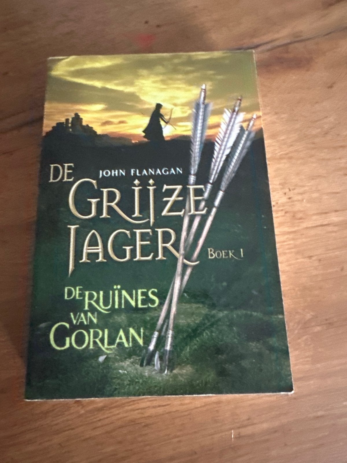 De Grijze Jager Boek 1 & 2, Game of Thrones, kinderboeken, Boeken, Ophalen of Verzenden, Gelezen