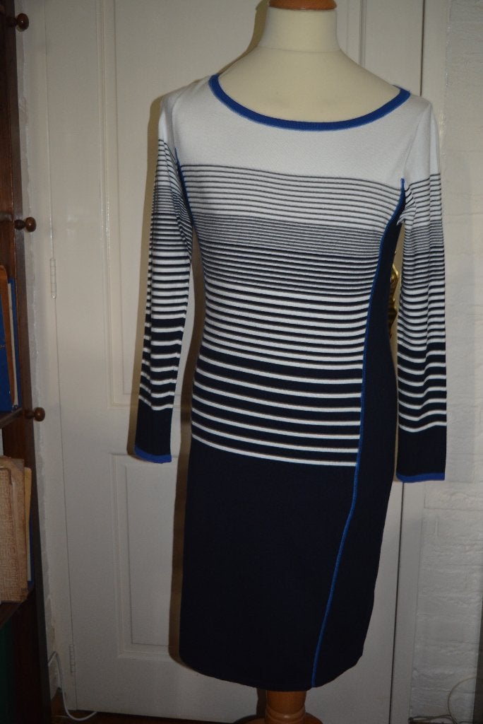 claudia strater, leuke vlotte fijn tricot jurk, maat 40, Maat 38/40 (M), Blauw, Ophalen of Verzenden, Zo goed als nieuw