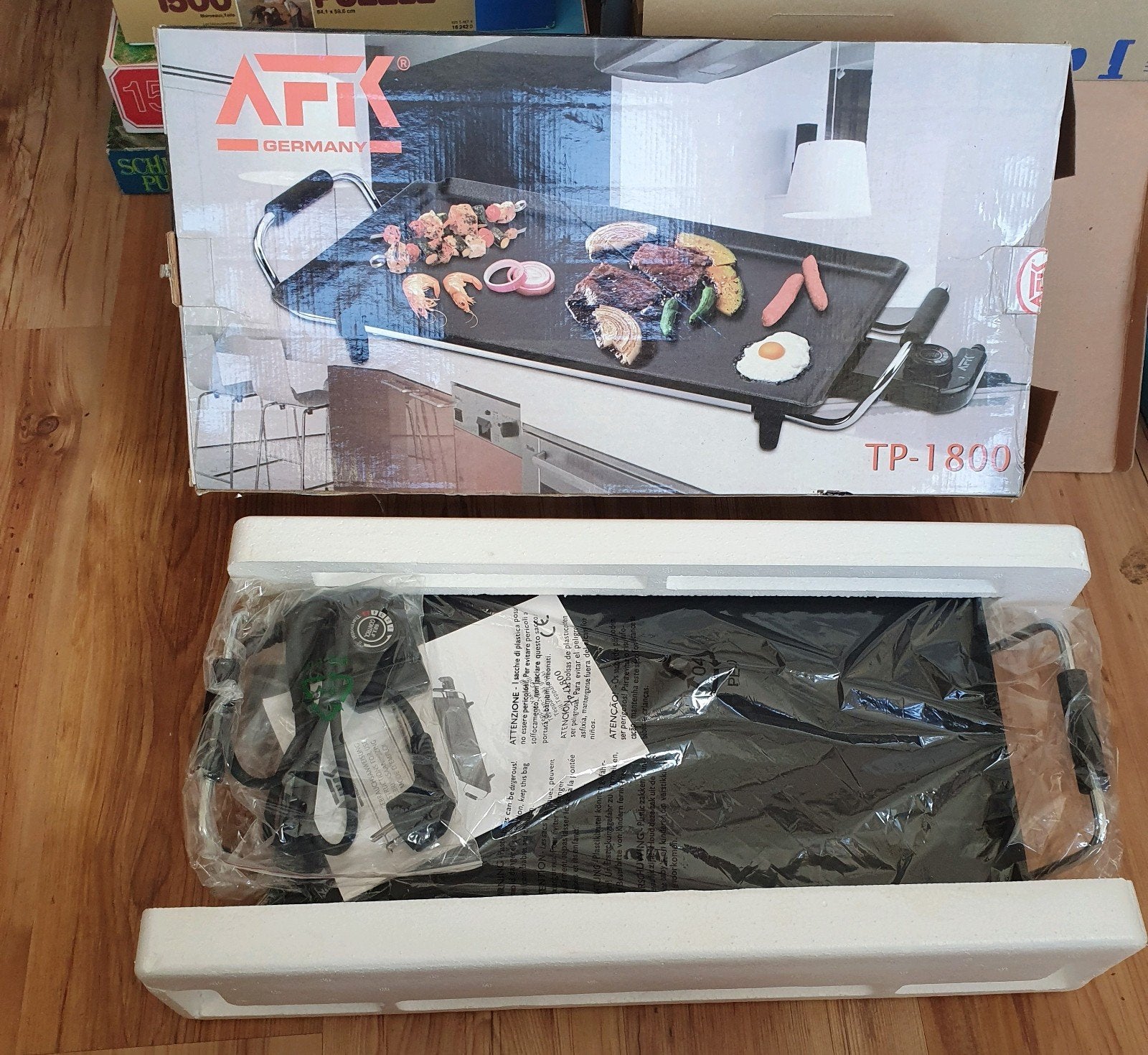 Elektrische tafelgrill of bakplaat, Ophalen of Verzenden, Nieuw, Tafelgrill