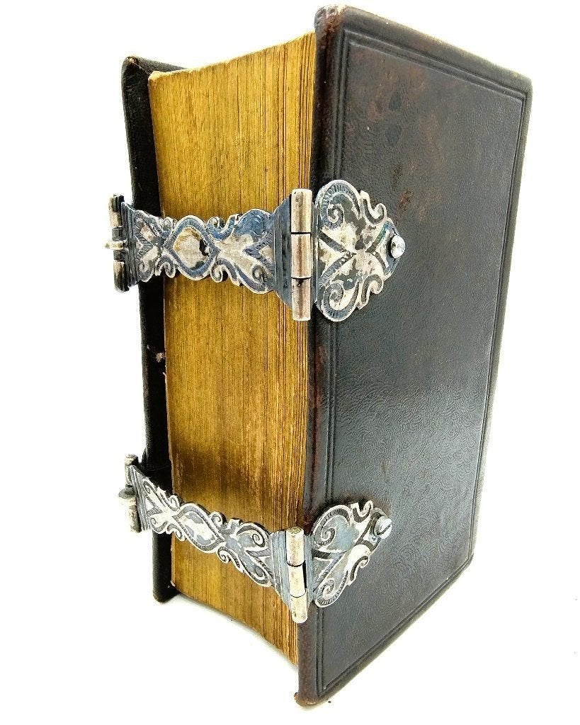 Bijbel met zilveren sloten, W. Brandenburg, Deventer, 1786, Verzenden