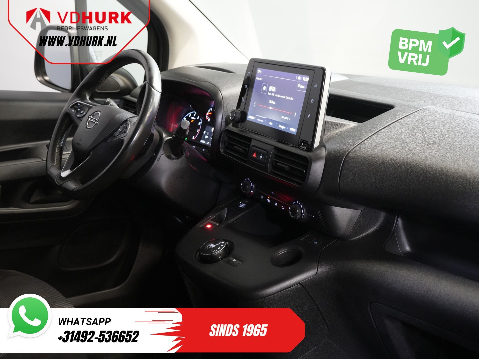 Opel Combo 1.5D 130 pk Aut NL Auto/ Stuurverw/ Carplay/ Came, Auto's, 1350 kg, Stof, Gebruikt, 4 cilinders