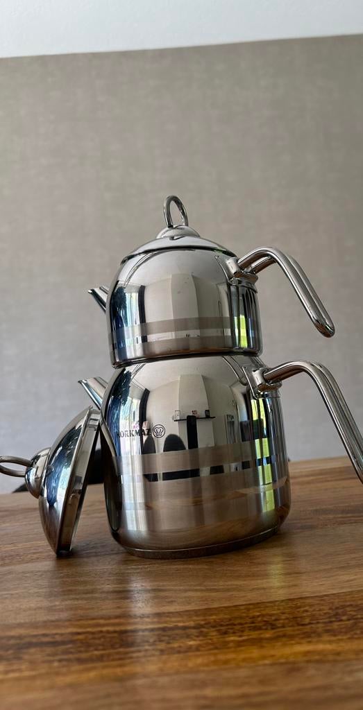 Karaca theepot, Verzenden, Zo goed als nieuw, Rvs, Overige typen