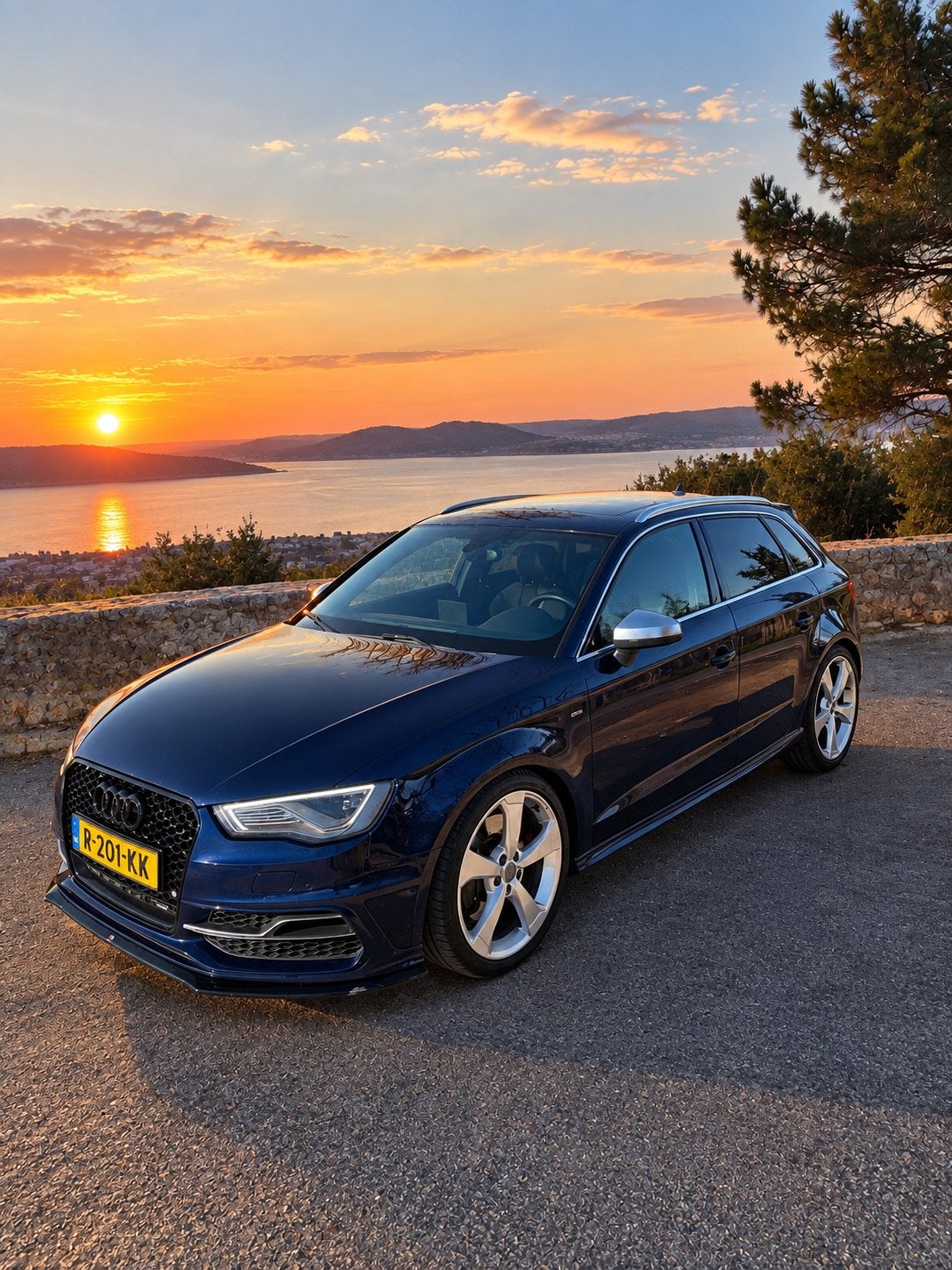 Audi S3 2.0 Tfsi 221KW Sportback Quattro 2013 Blauw, Automaat, S3, Zwart, 4 cilinders