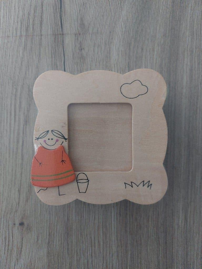 Houten Spaarpot met Meisje - Nieuw, Ophalen of Verzenden, Nieuw, Hout, Overige thema's