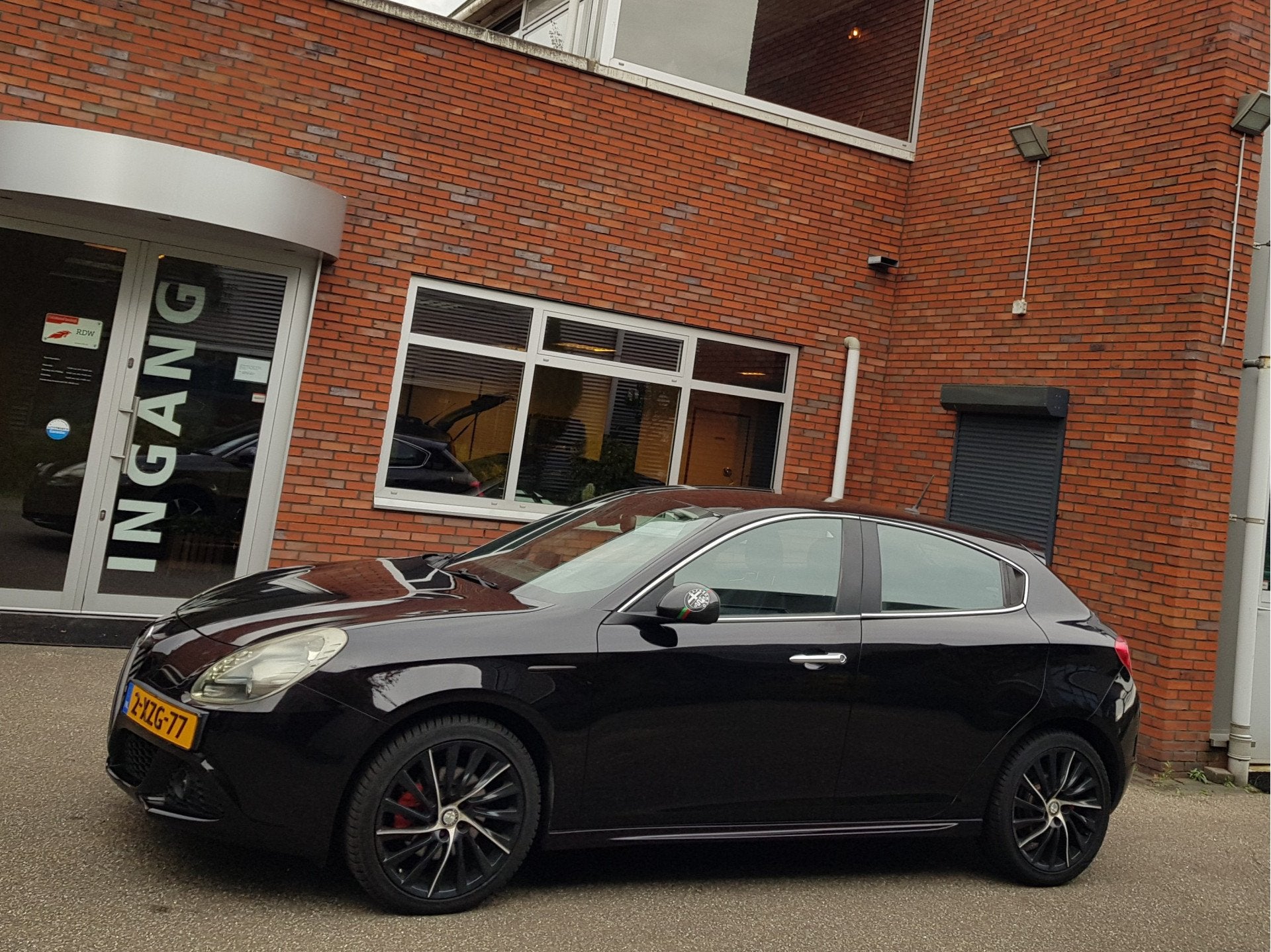 Alfa Romeo Giulietta 1.4 T 170Pk Vol Leder Navi Xenon 18"Vlg, Auto's, Euro 5, Gebruikt, Zwart, 4 cilinders