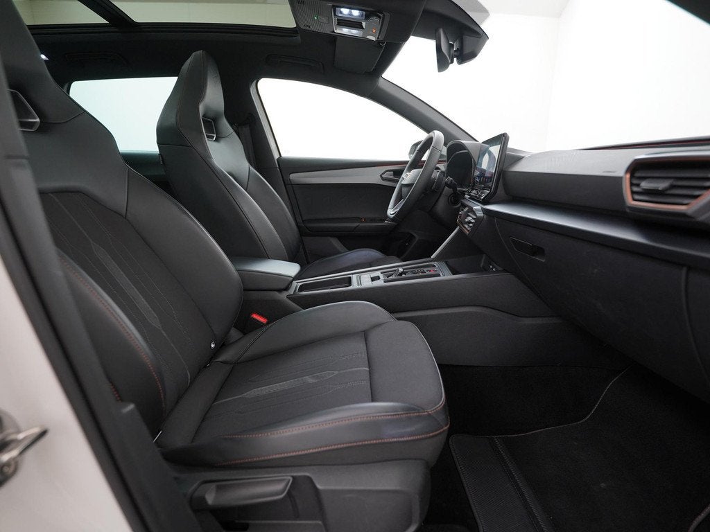 CUPRA Leon Sportstourer 1.4 e-Hybrid VZ Adrenaline | Panoram, Auto's, Cupra, 12 maanden, Stof, Gebruikt, 4 cilinders