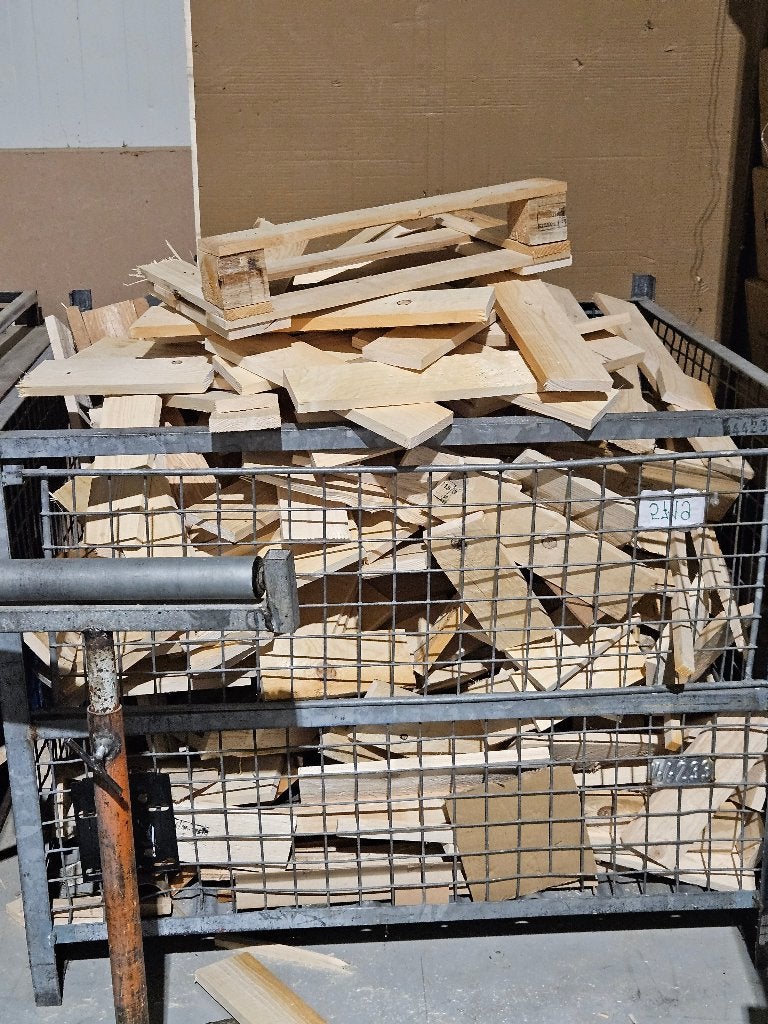 Vuren afval hout, Minder dan 3 m³, Ophalen, Overige houtsoorten, Blokken