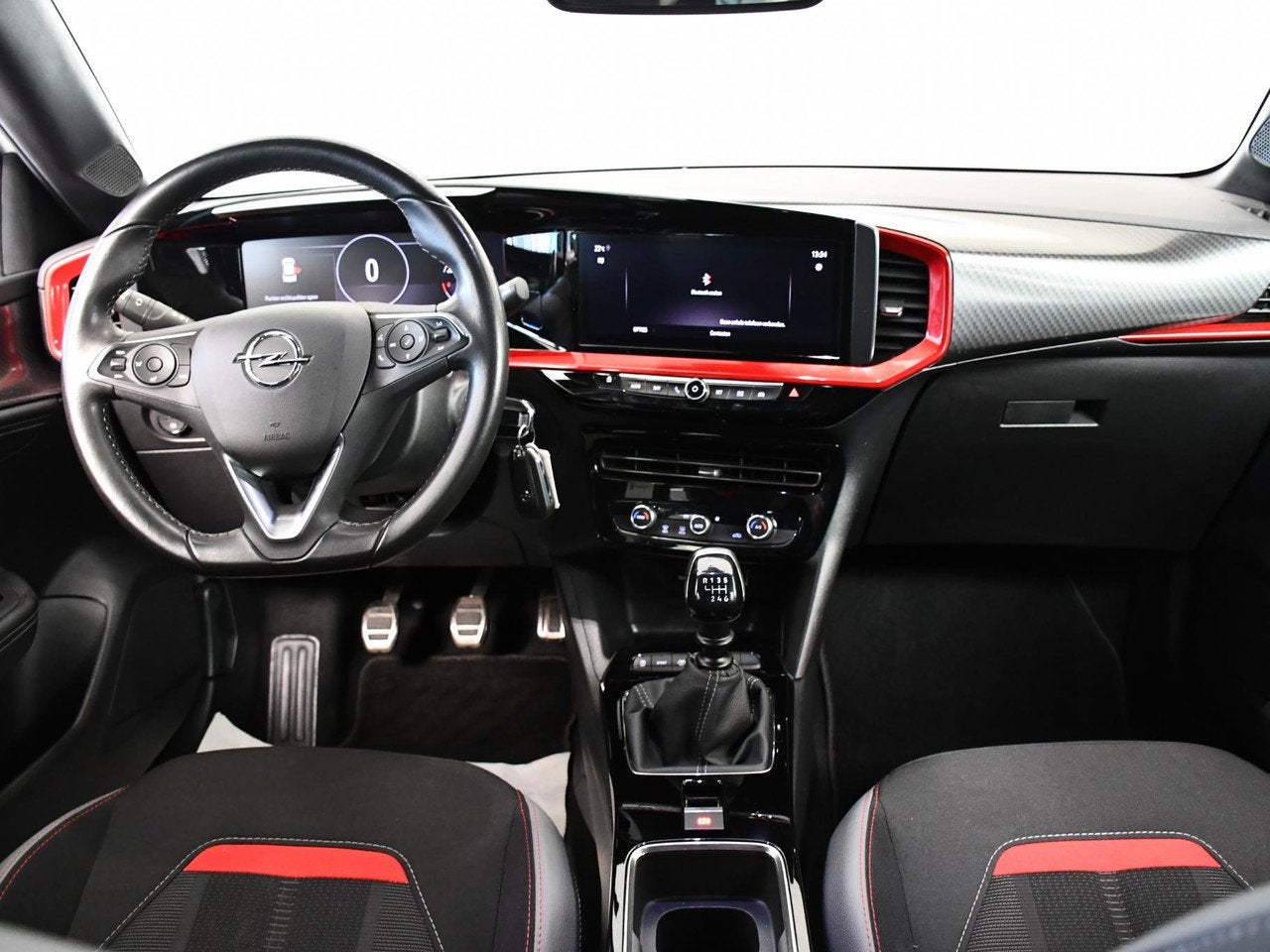 Foto 5 van Opel Mokka 1.2 GS Line | Navigatie | Blind Spot Monitor | Ac
