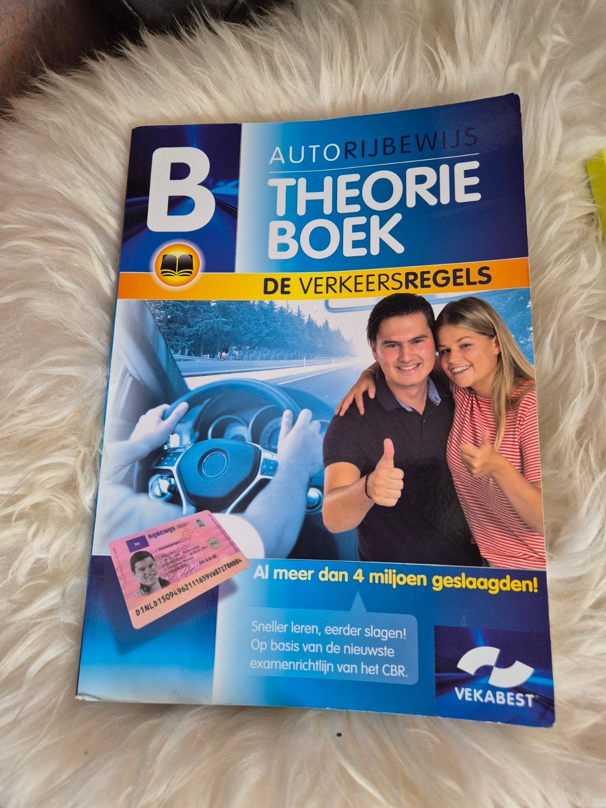 2 autorijbewijs therieboeken, Ophalen, Zo goed als nieuw