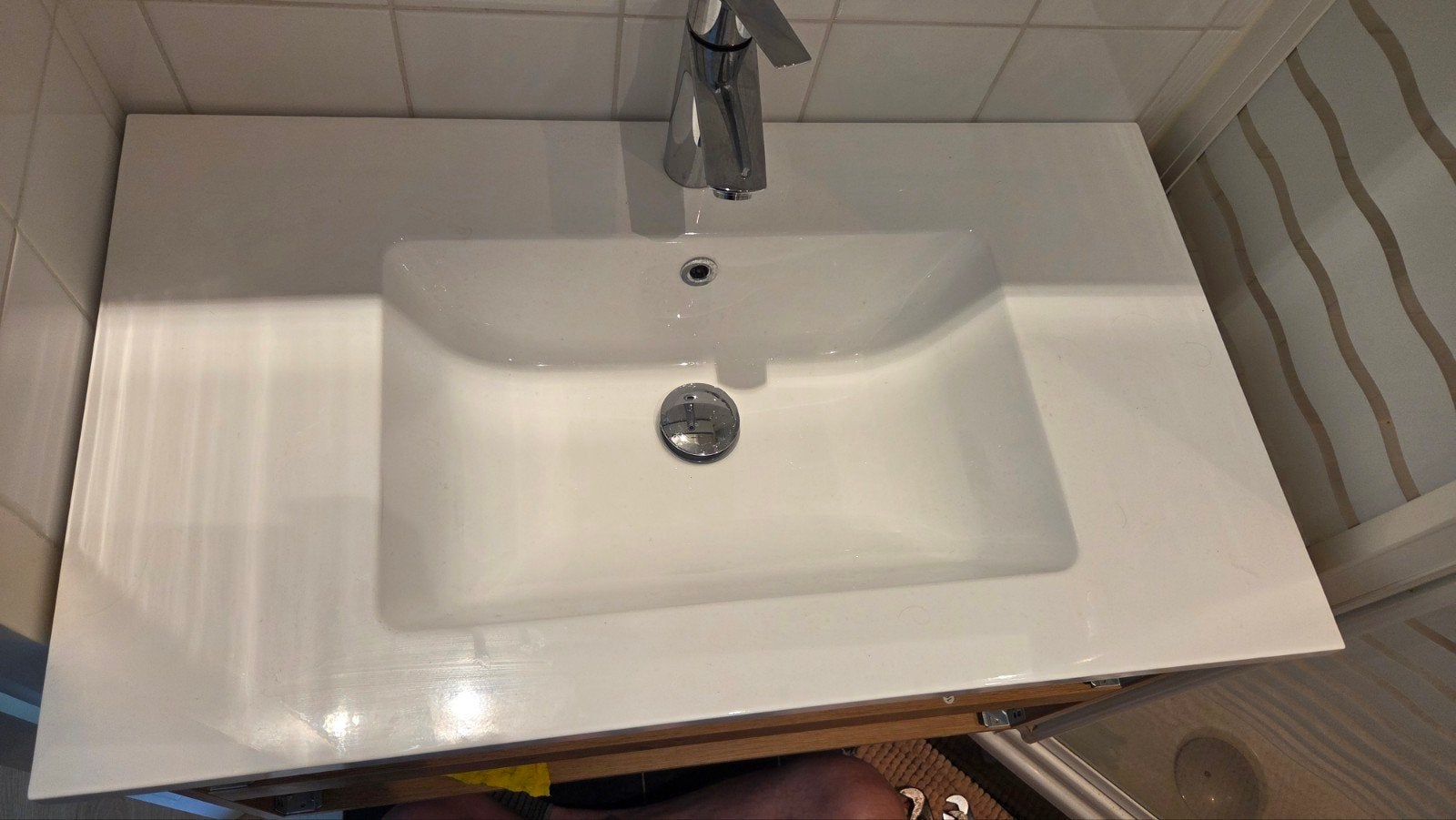 Witte stenen wasbak Lomazoo 80cm, Huis en Inrichting, Badkamer | Complete badkamers, Ophalen, Nieuw