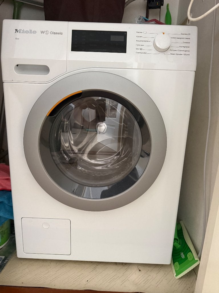 Miele W1 Classic Eco Wasmachine - Zo goed als nieuw, Ophalen, Zo goed als nieuw, Voorlader, 85 tot 90 cm