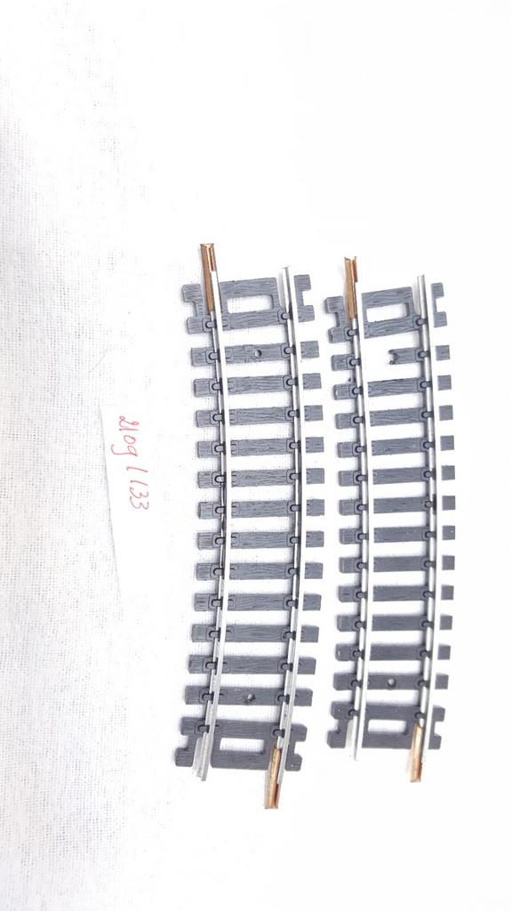 Lima H0 3031 gebogen rail 11 cm in OVP 2 st € 0,75, Gebruikt, Gelijkstroom, Rails, Ophalen of Verzenden