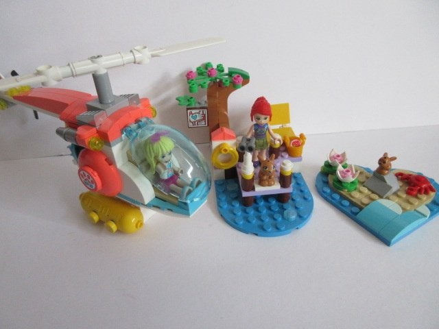 41692, Friends, Reddingshelicopter dierenkliniek., Ophalen of Verzenden, Zo goed als nieuw, Complete set, Lego