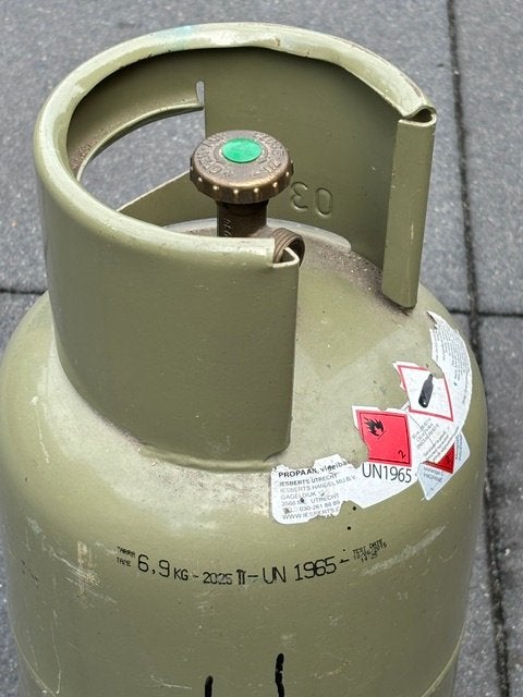 Gasfles  Propaan 6.9 Kg . jaar 2025, Caravans en Kamperen, Kampeeraccessoires, Ophalen, Gebruikt