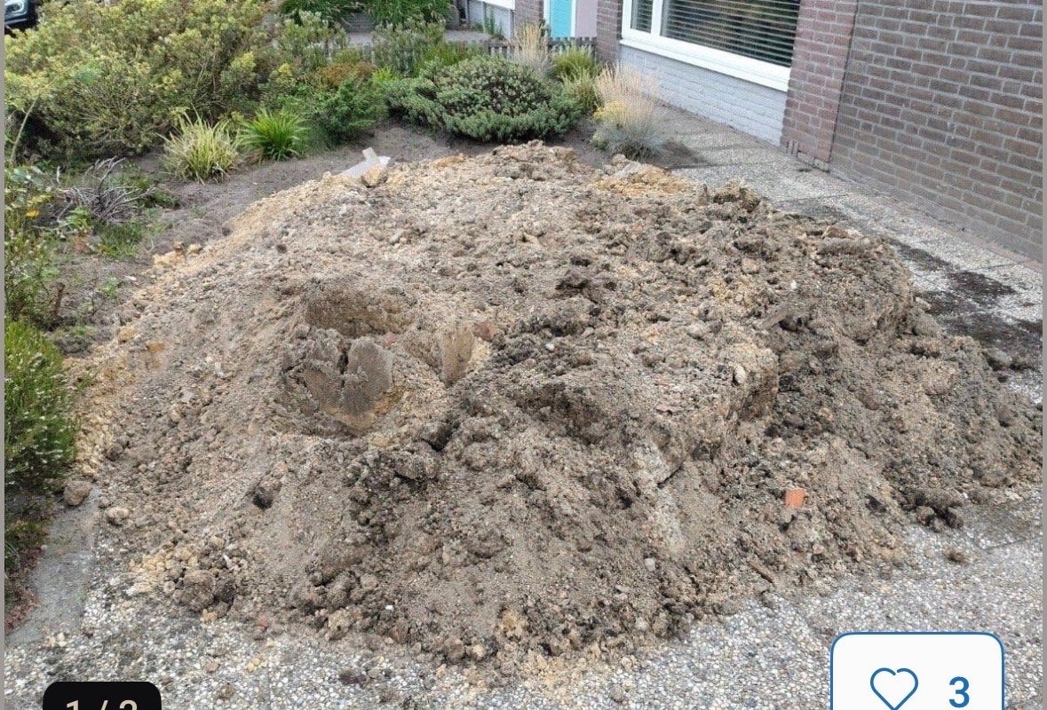 Gratis zand af te halen voor tuin of bestrating, Ophalen, Gebruikt, Ophoogzand