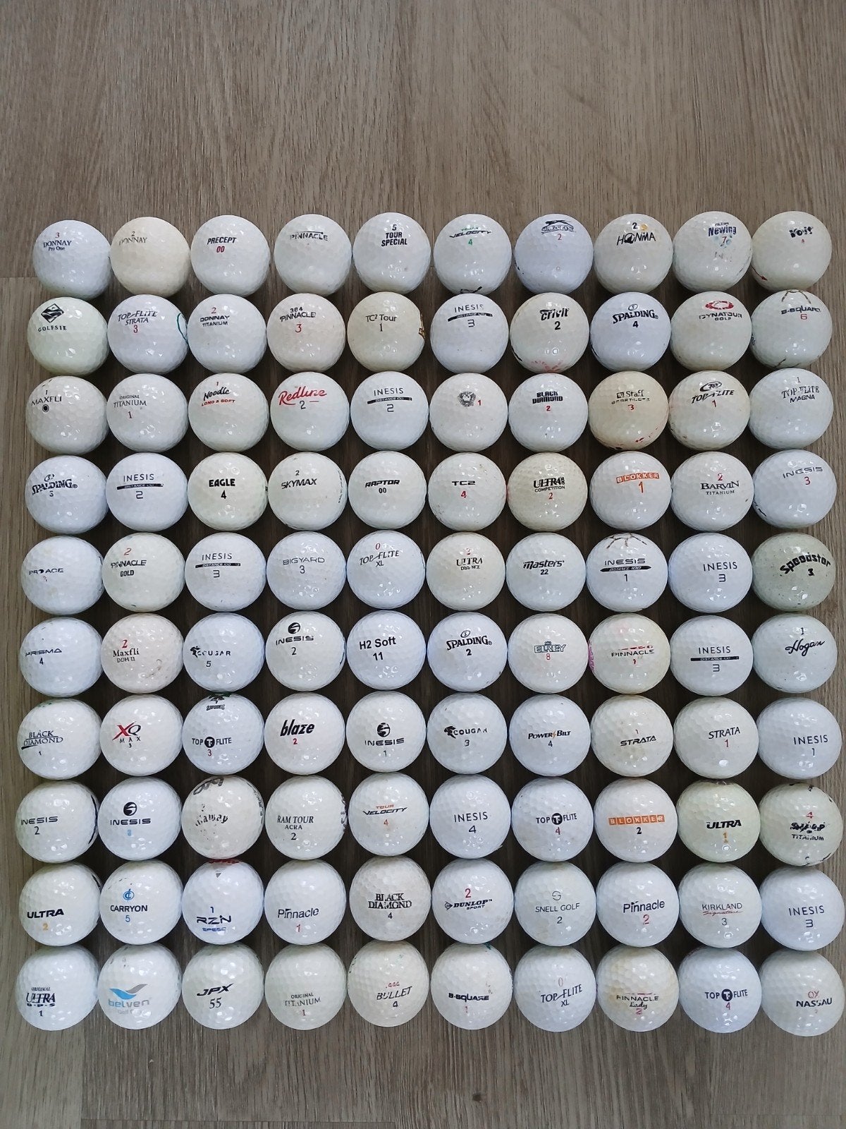 100 golfballen diverse merken, Ophalen of Verzenden, Zo goed als nieuw, Bal(len)