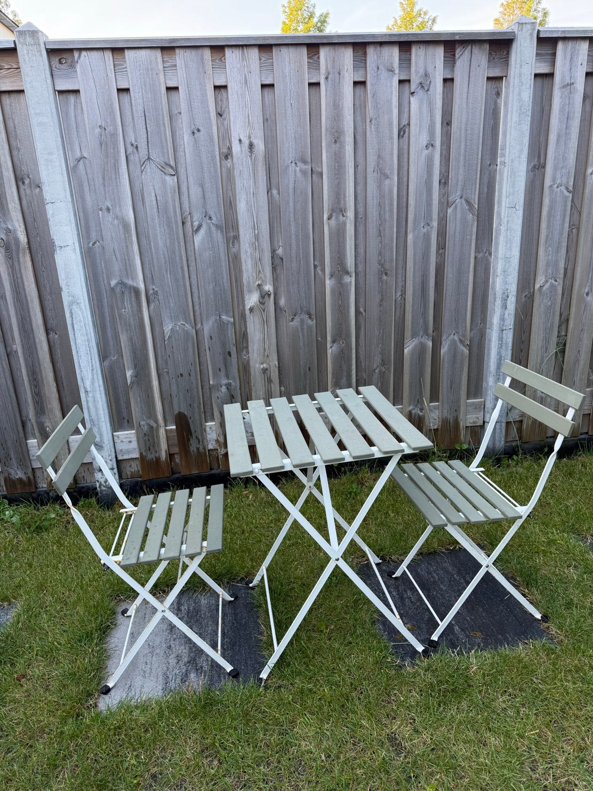 Ikea tuinset: tafel met 2 stoelen, Gebruikt, Eettafel, Tuinset, Hout