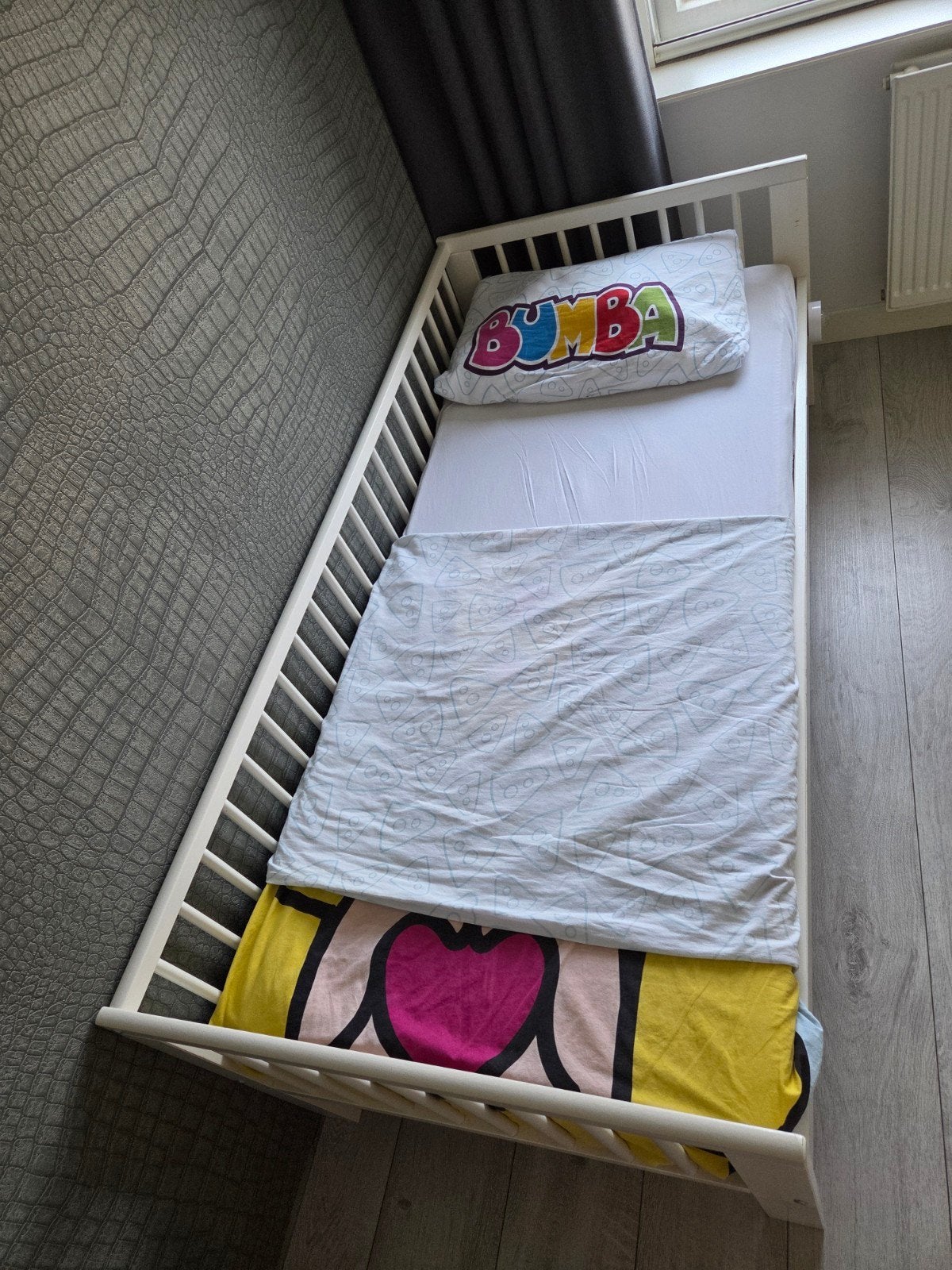 IKEA peuterbed 70x160 compleet met lattenbodem en matras, Kinderen en Baby's, Kinderkamer | Bedden, Gebruikt, 140 tot 160 cm, 70 tot 85 cm