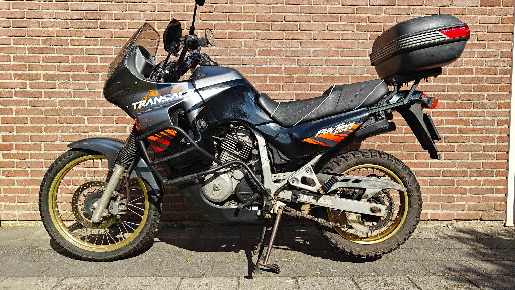 Honda Transalp XL600V 1996, Motoren, Handvatverwarming, 2 cilinders, Motorrijbewijs A, Gebruikt