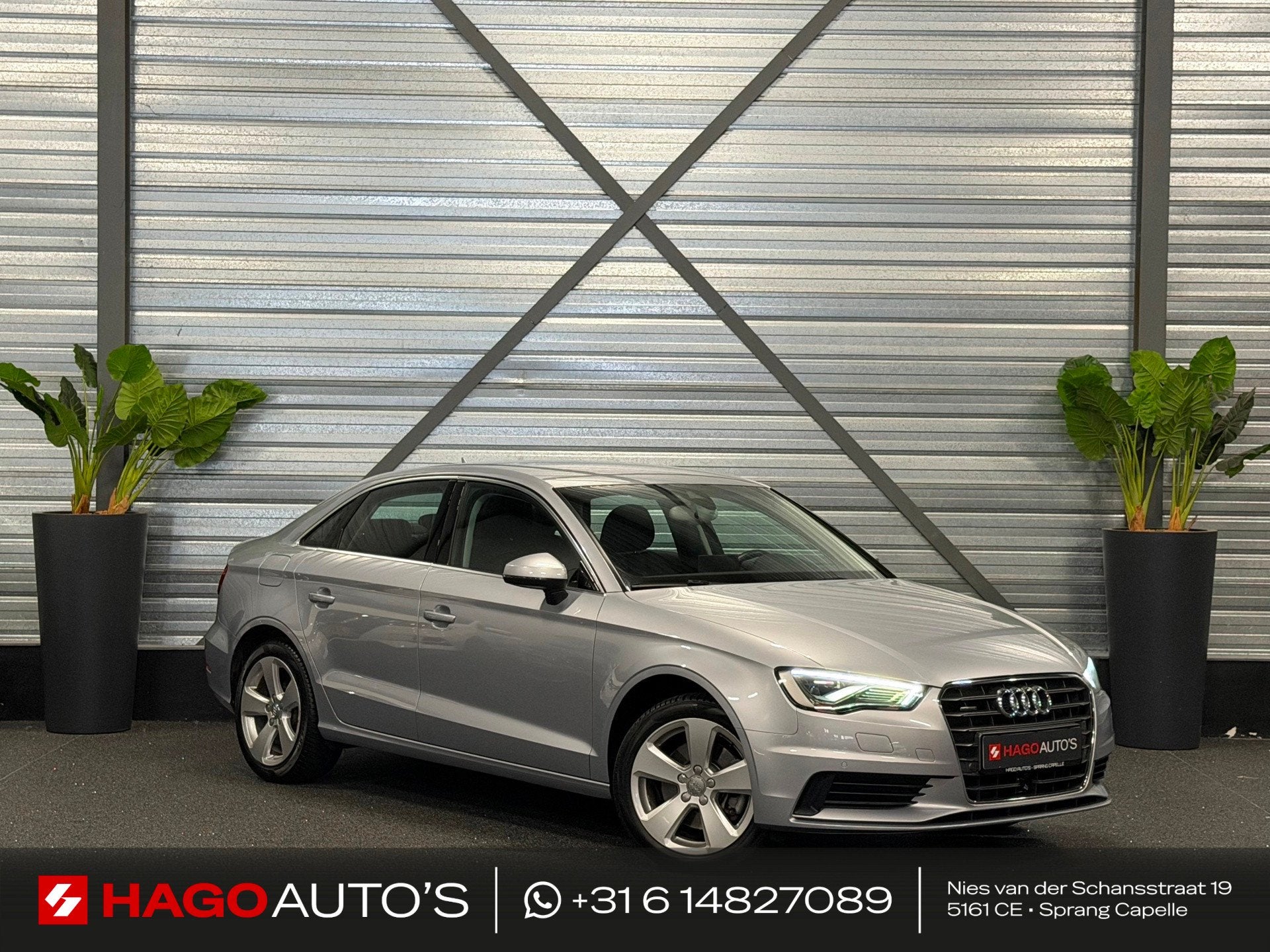 Audi A3 Limousine 1.8 TFSI quattro Ambiente 180-PK!/S-TRONIC, Auto's, Automaat, Dealer onderhouden, Stof, Gebruikt