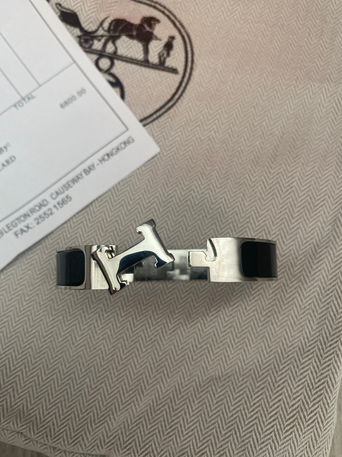 Hermès Click H Armband Zwart/Zilver, Ophalen of Verzenden, Zo goed als nieuw, Zwart, Overige materialen