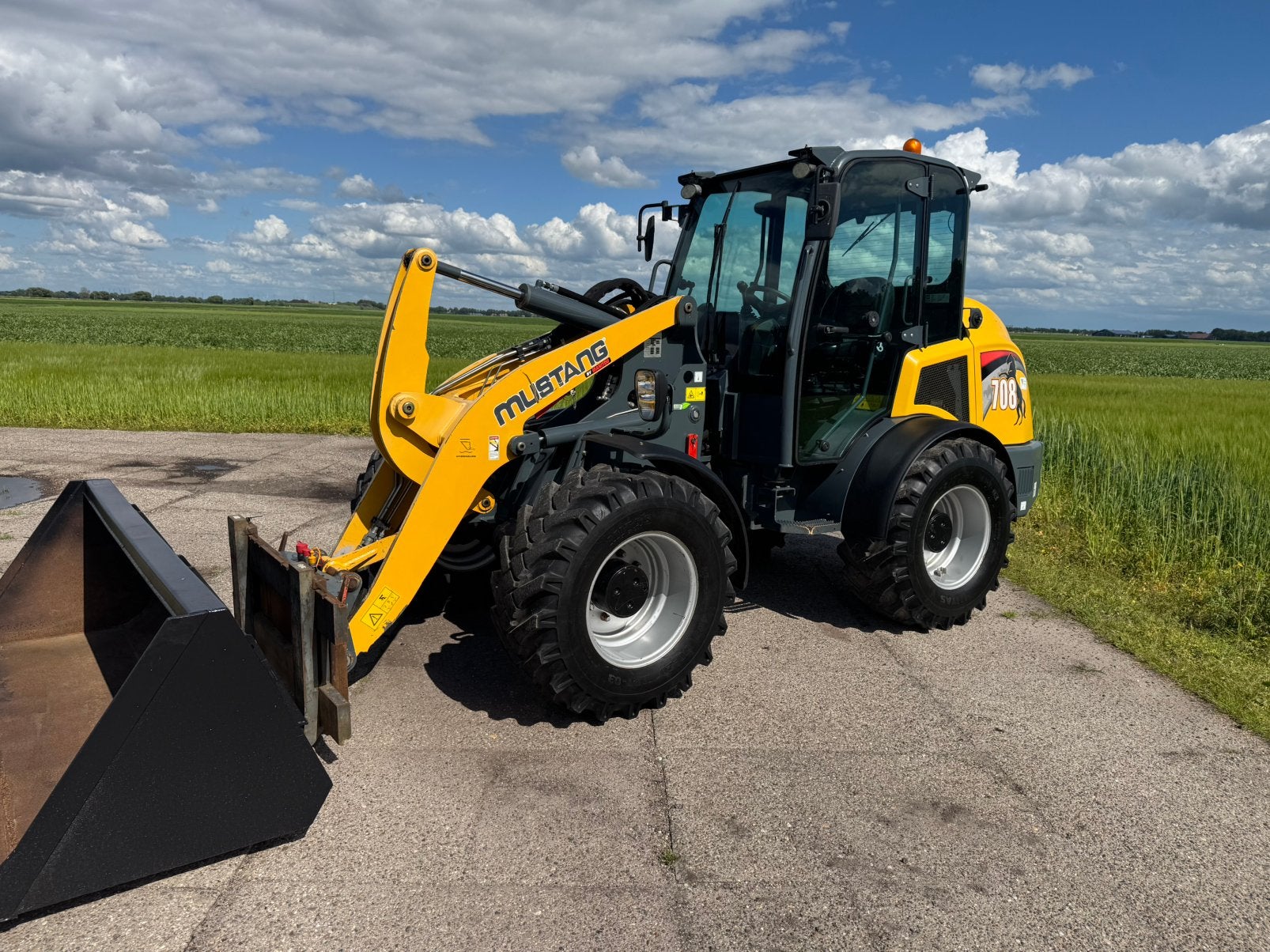Mustang 708 Manitou gehl shovel  TOPSTAAT 1405uur origineel., Ophalen, Wiellader of Shovel