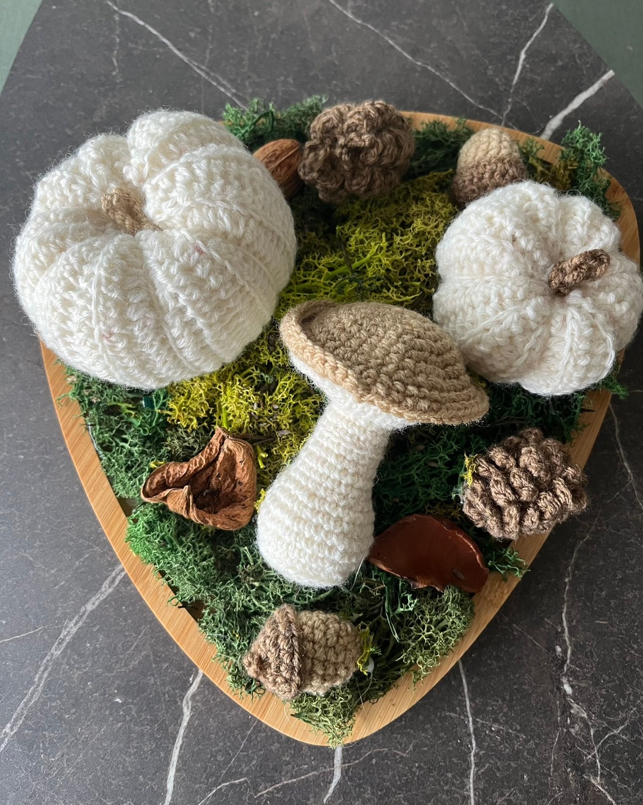 Blikvanger: handmade herfststukje, Nieuw, Ophalen of Verzenden, 27 cm, Overige materialen