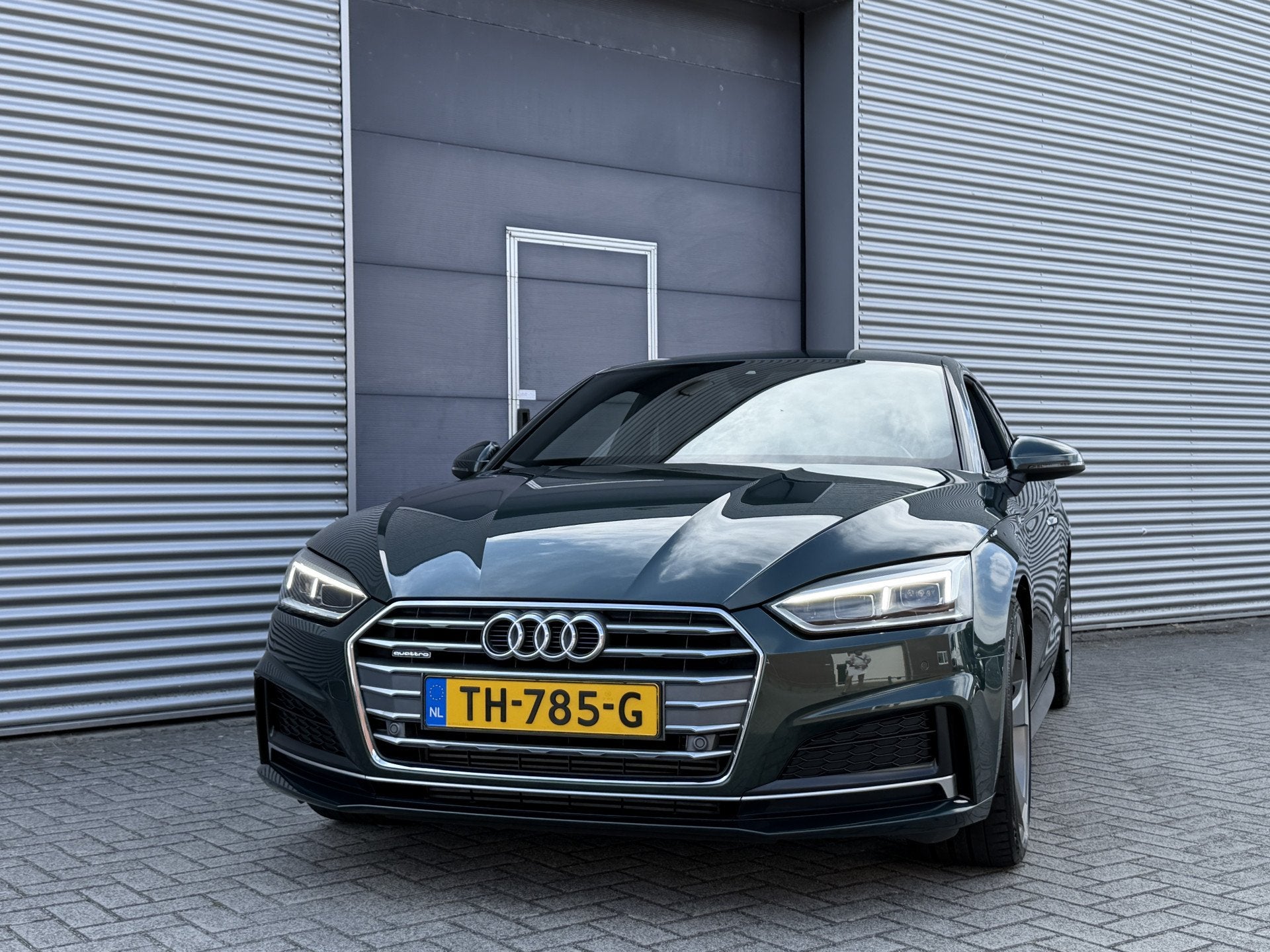 Audi A5 Coupé 2.0 TFSI MHEV quattro Sport Pro Line I Aut. I, Dealer onderhouden, Gebruikt, 4 cilinders, 4 stoelen