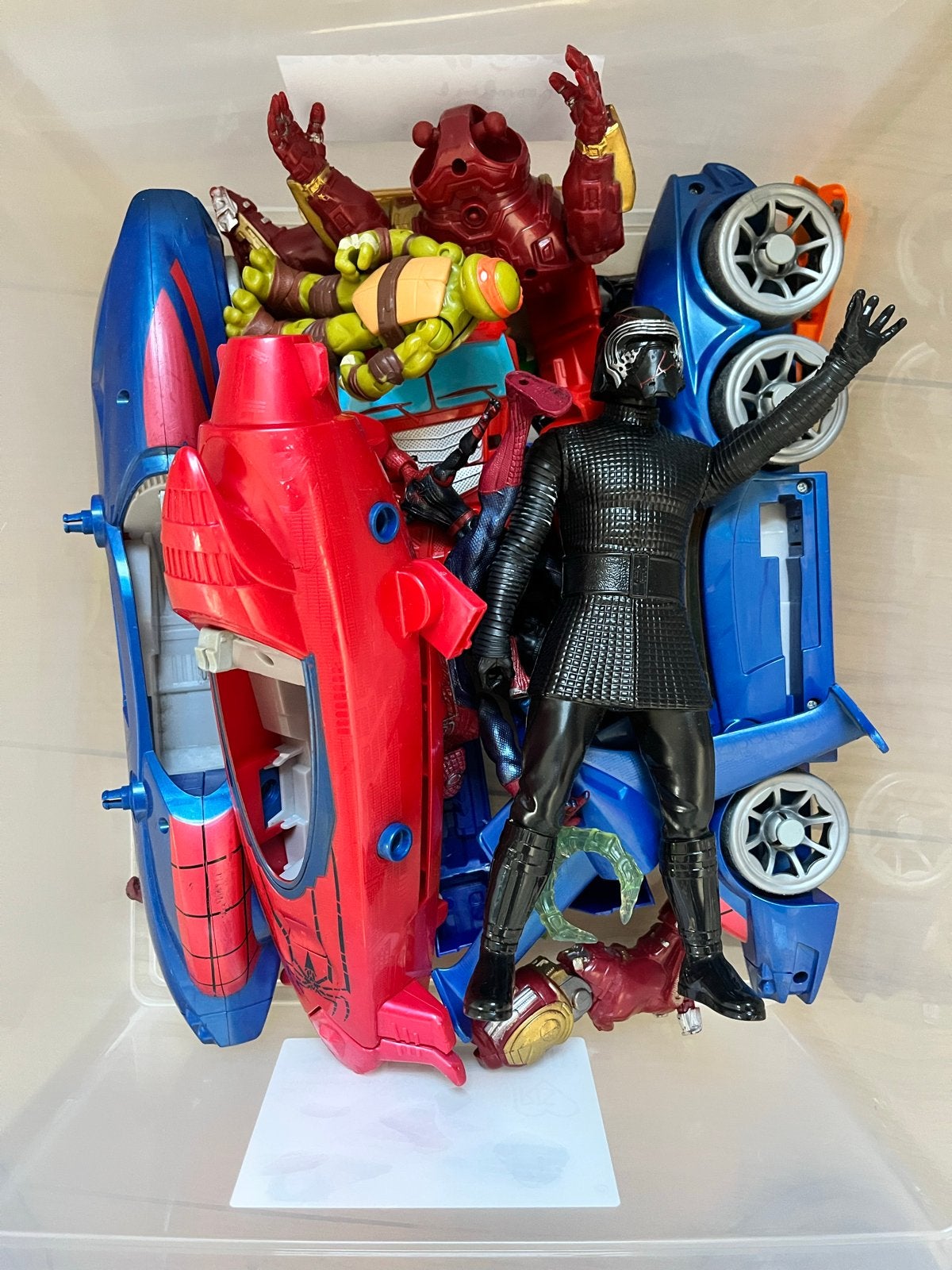 Verschillende actiefiguren en voertuigen (Marvel, Star Wars), Ophalen of Verzenden, Gebruikt