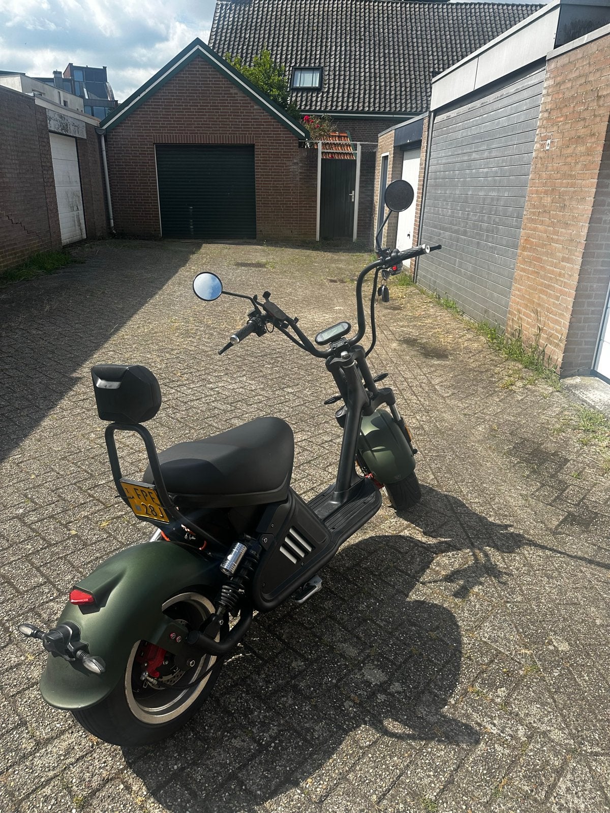 Elektrische scooter met alarm en grote accu (60 km actieradi, Ophalen, Gebruikt, Elektrisch