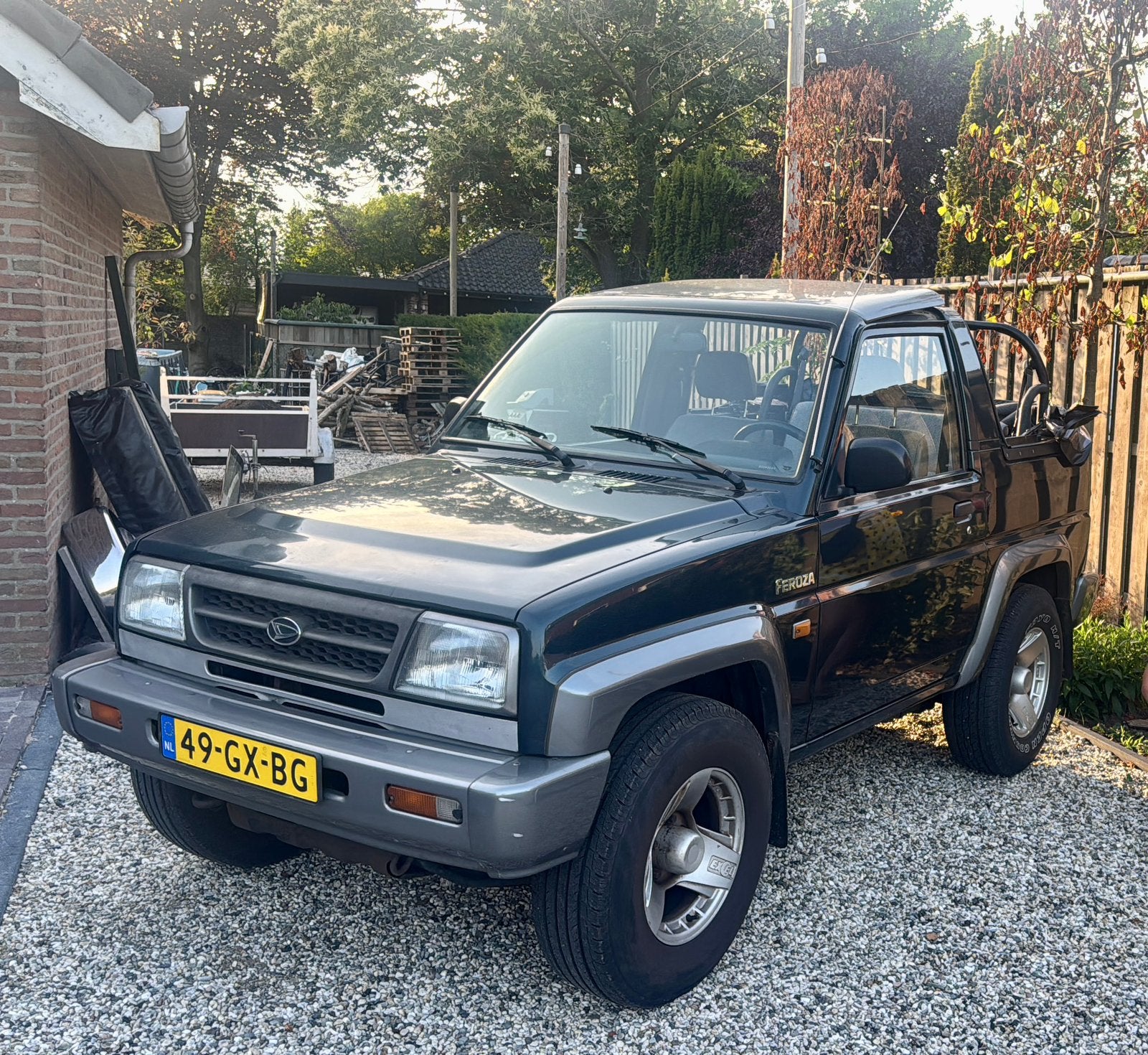 Daihatsu Feroza 1.6 | Nieuwe APK | Cabrio + hardtop | 4WD, Feroza, Stof, 1590 cc, Metallic lak