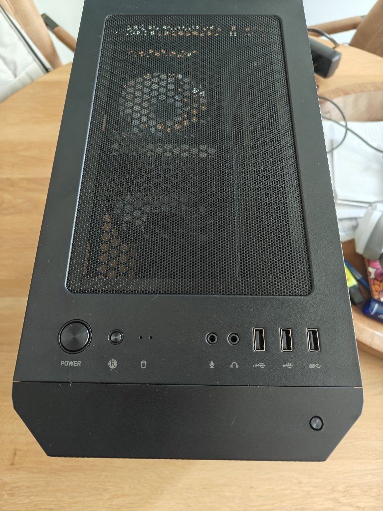 Foto 3 van Krachtige, nieuw game- en allround desktop PC